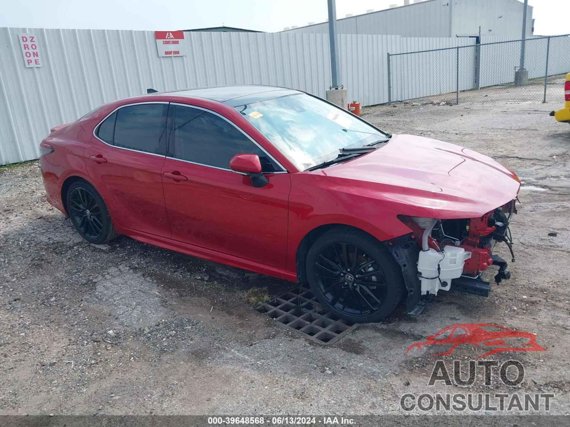 TOYOTA CAMRY 2022 - 4T1K61AK1NU046672