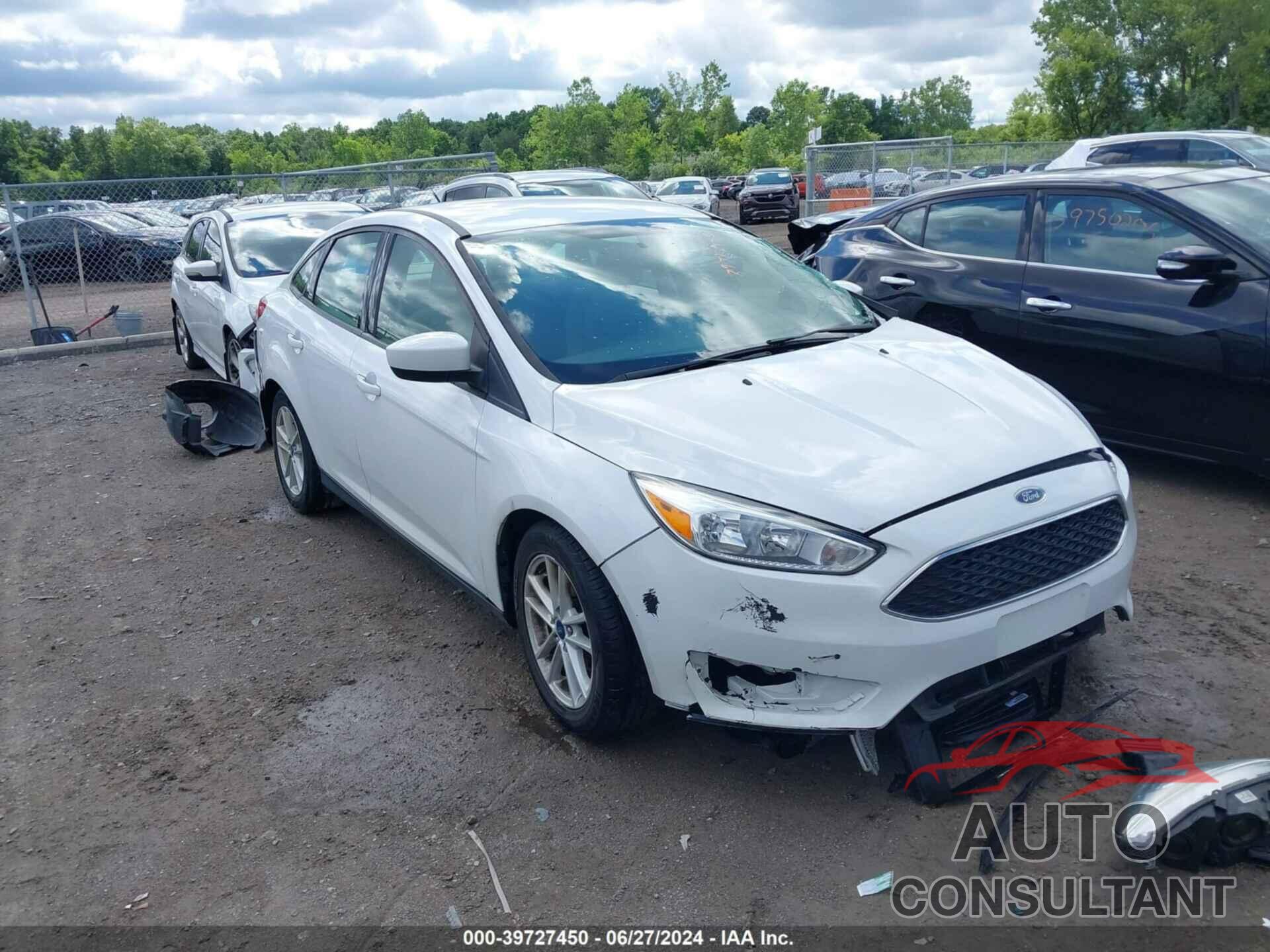 FORD FOCUS 2018 - 1FADP3F23JL206524