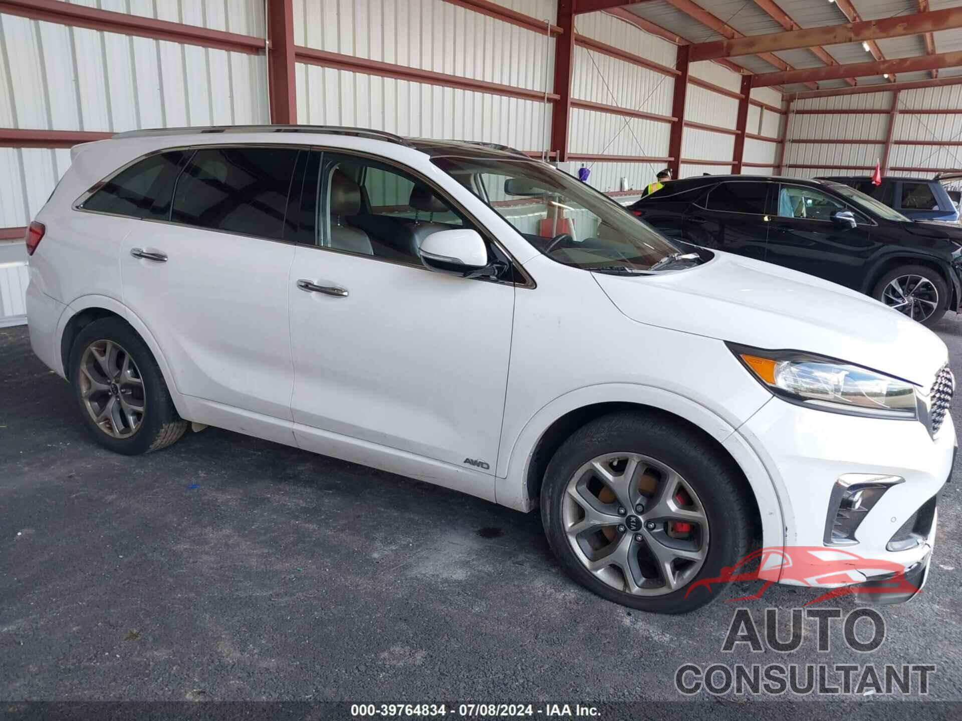 KIA SORENTO 2019 - 5XYPKDA54KG440021