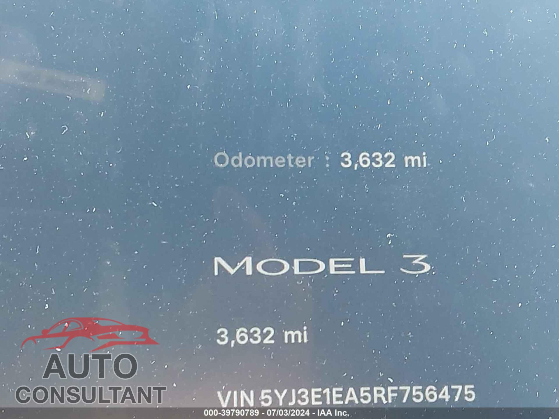 TESLA MODEL 3 2024 - 5YJ3E1EA5RF756475