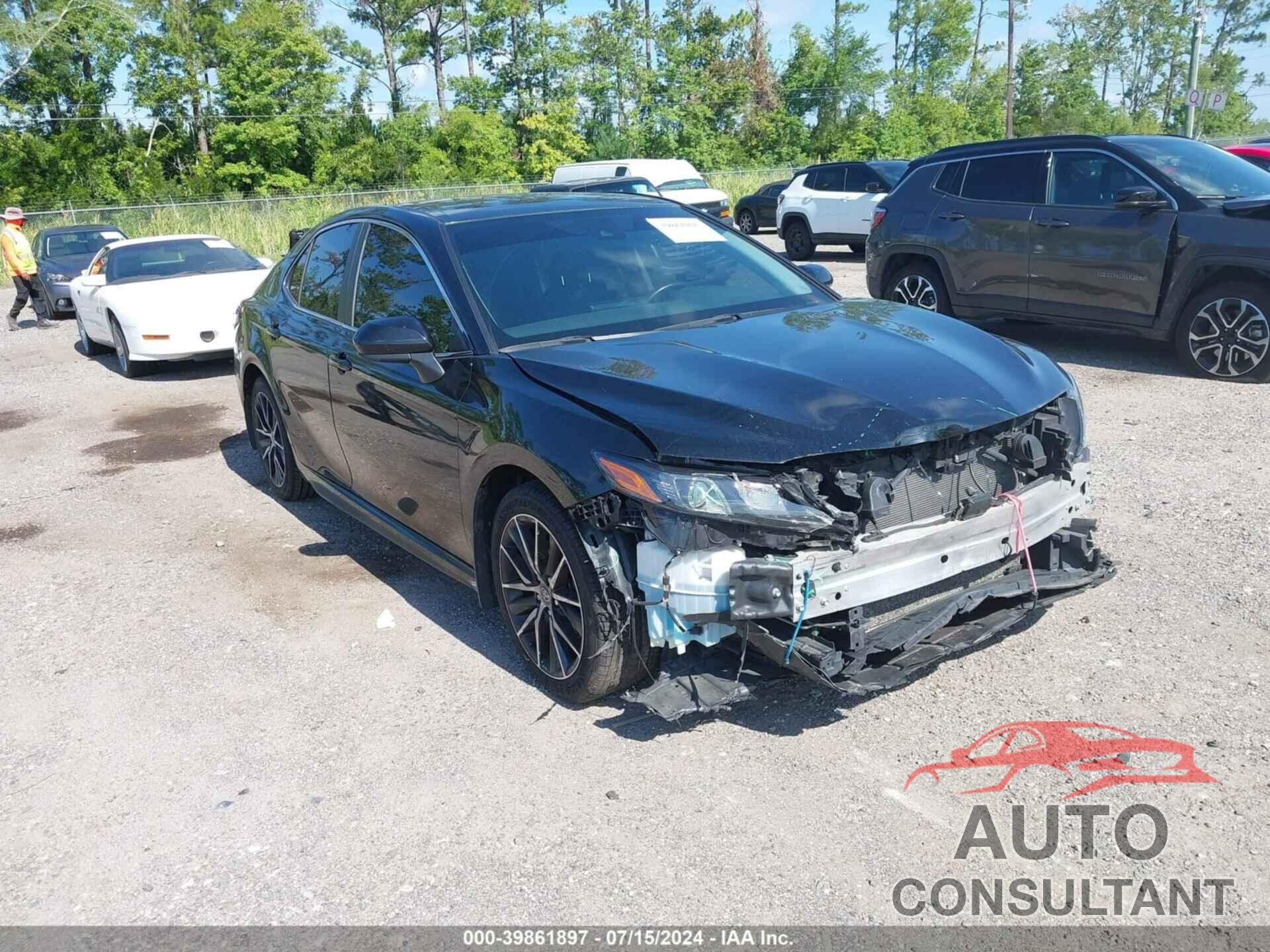 TOYOTA CAMRY 2021 - 4T1G11AK6MU535829