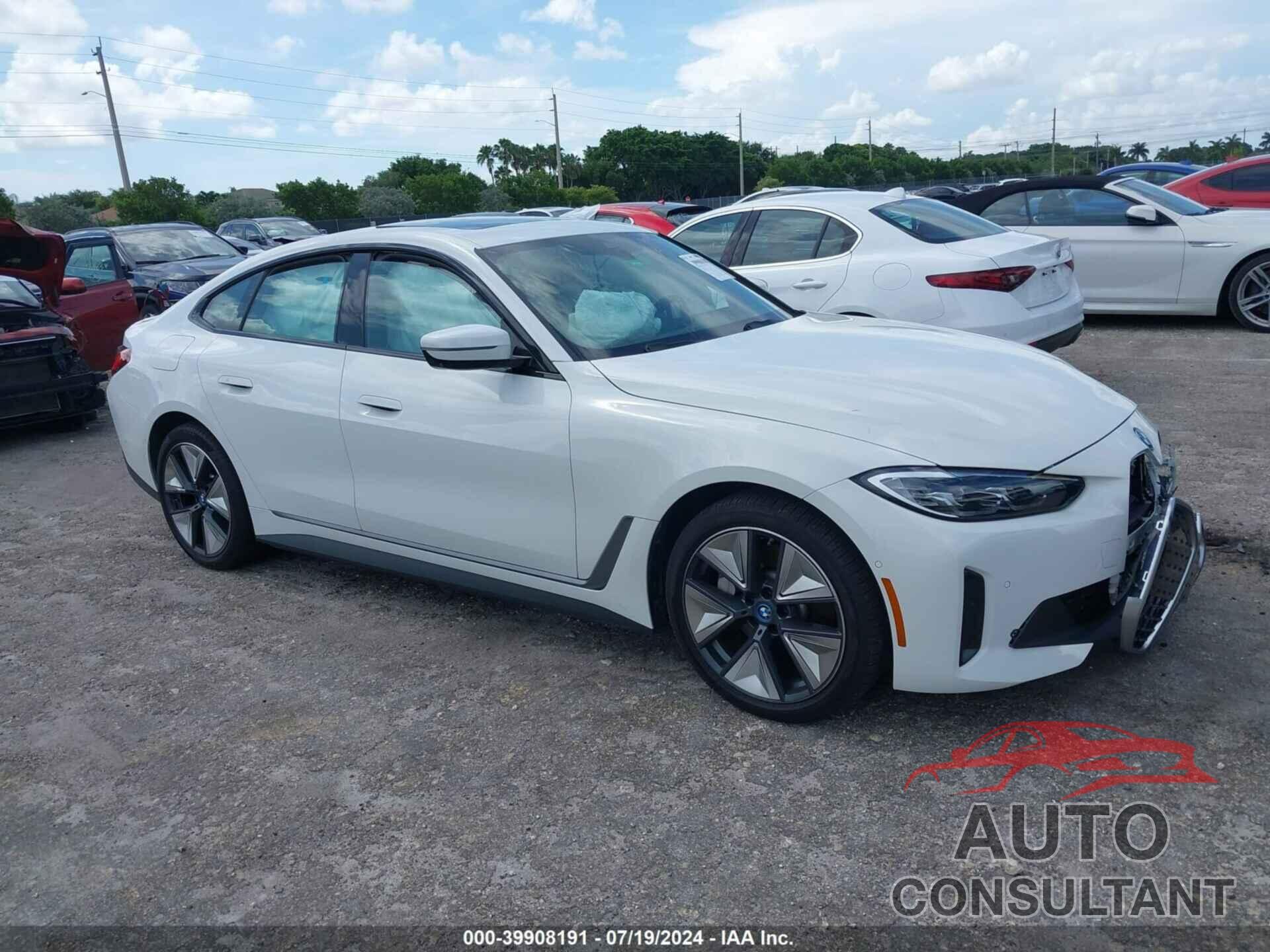 BMW I4 2023 - WBY43AW03PFP47832