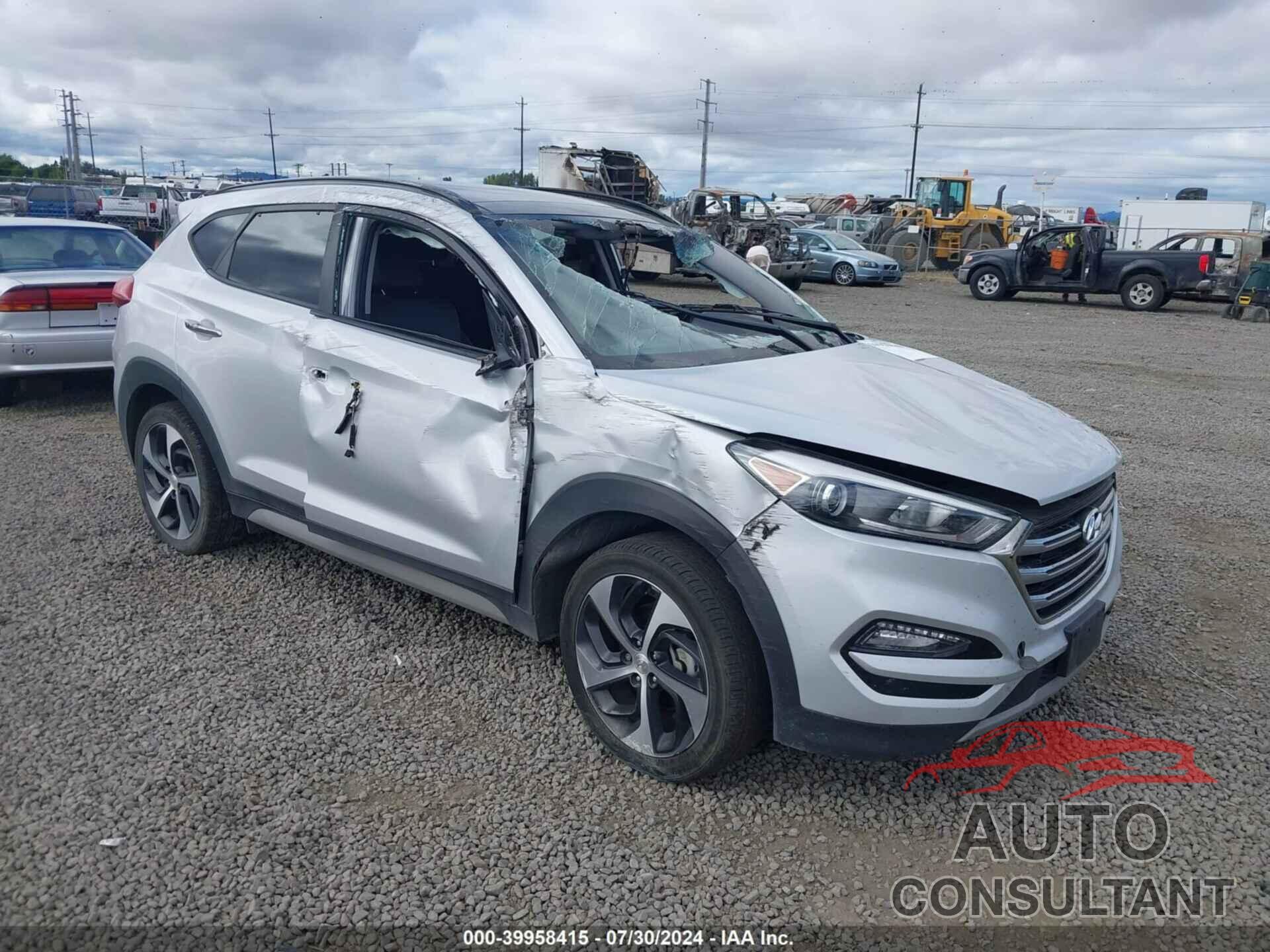 HYUNDAI TUCSON 2018 - KM8J3CA25JU695496