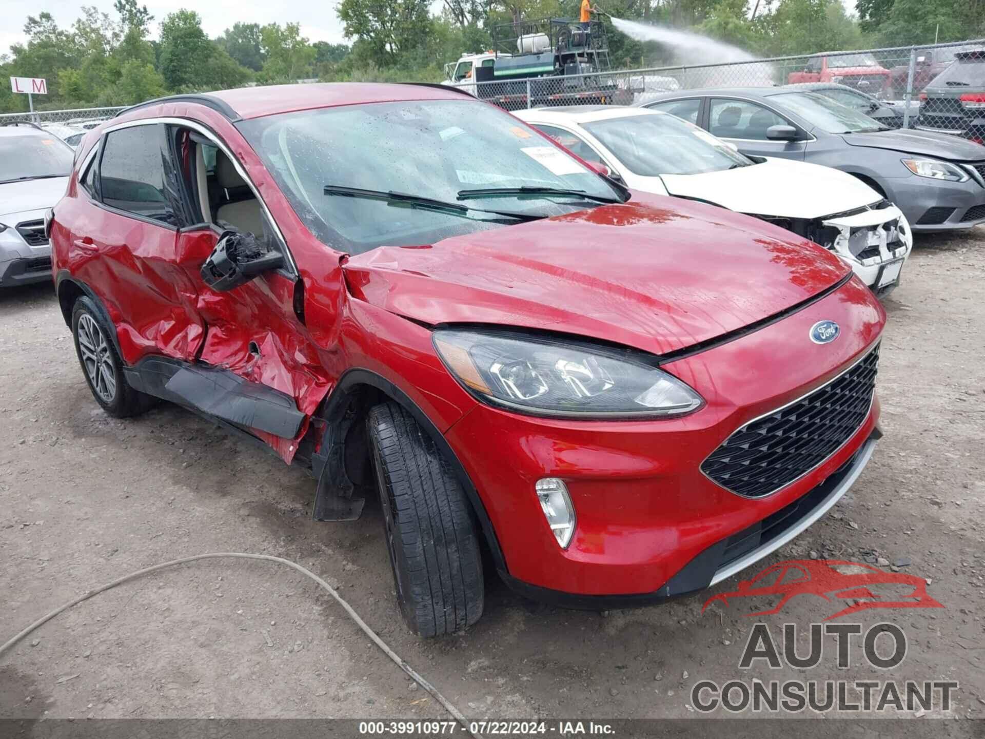 FORD ESCAPE 2020 - 1FMCU9H62LUA07927