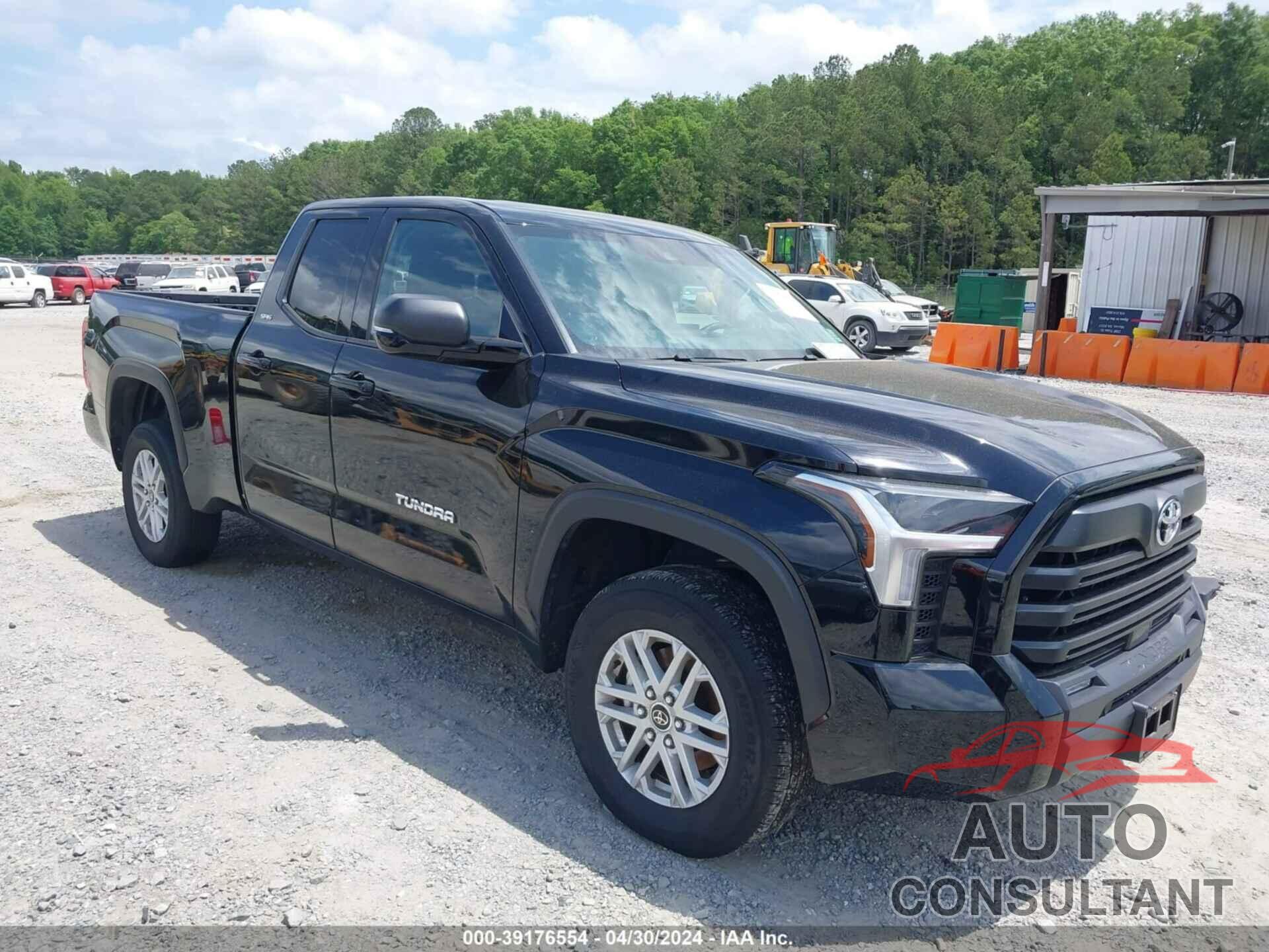 TOYOTA TUNDRA 2022 - 5TFLA5DAXNX047352