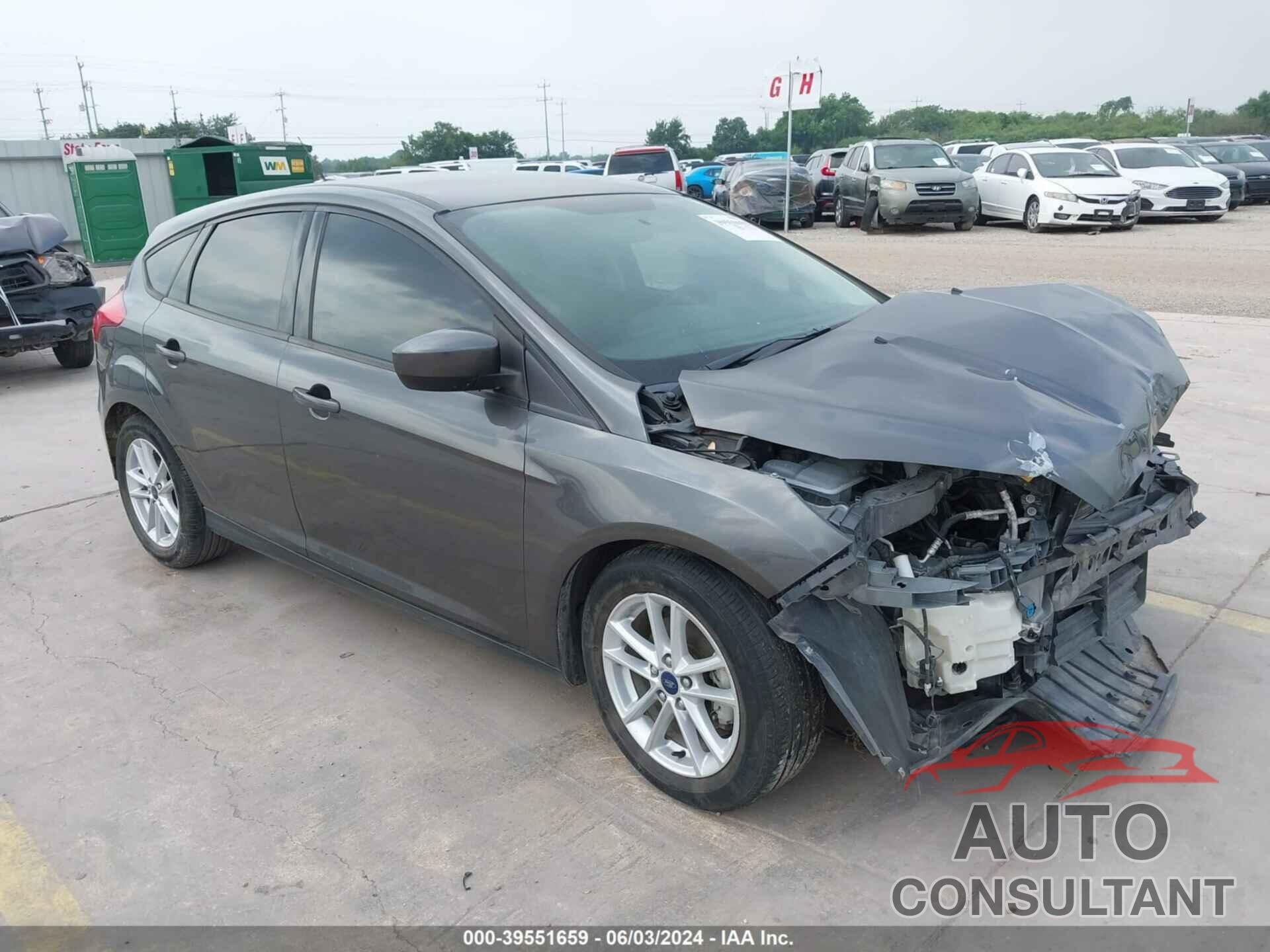 FORD FOCUS 2018 - 1FADP3K23JL311389