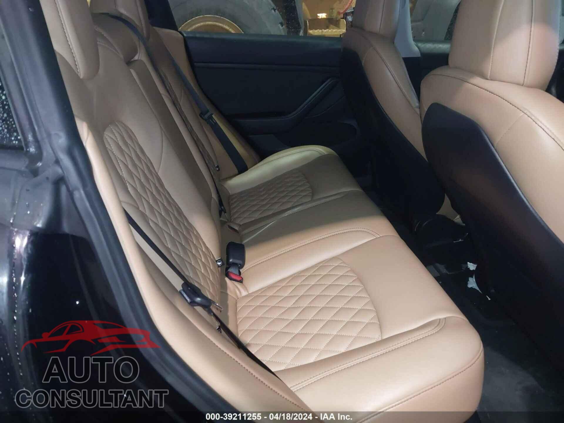 TESLA MODEL 3 2021 - 5YJ3E1EB3MF979549