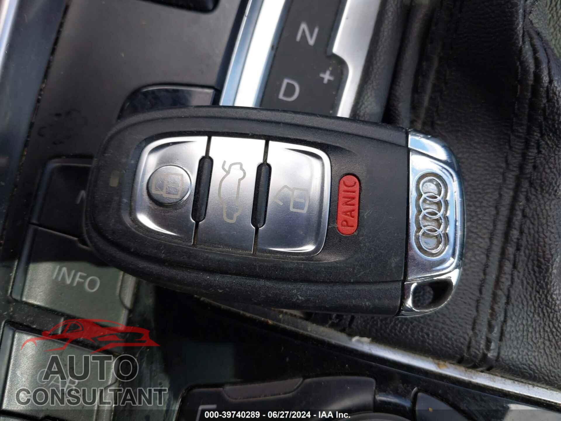 AUDI Q5 2012 - WA1LFAFP0CA029271