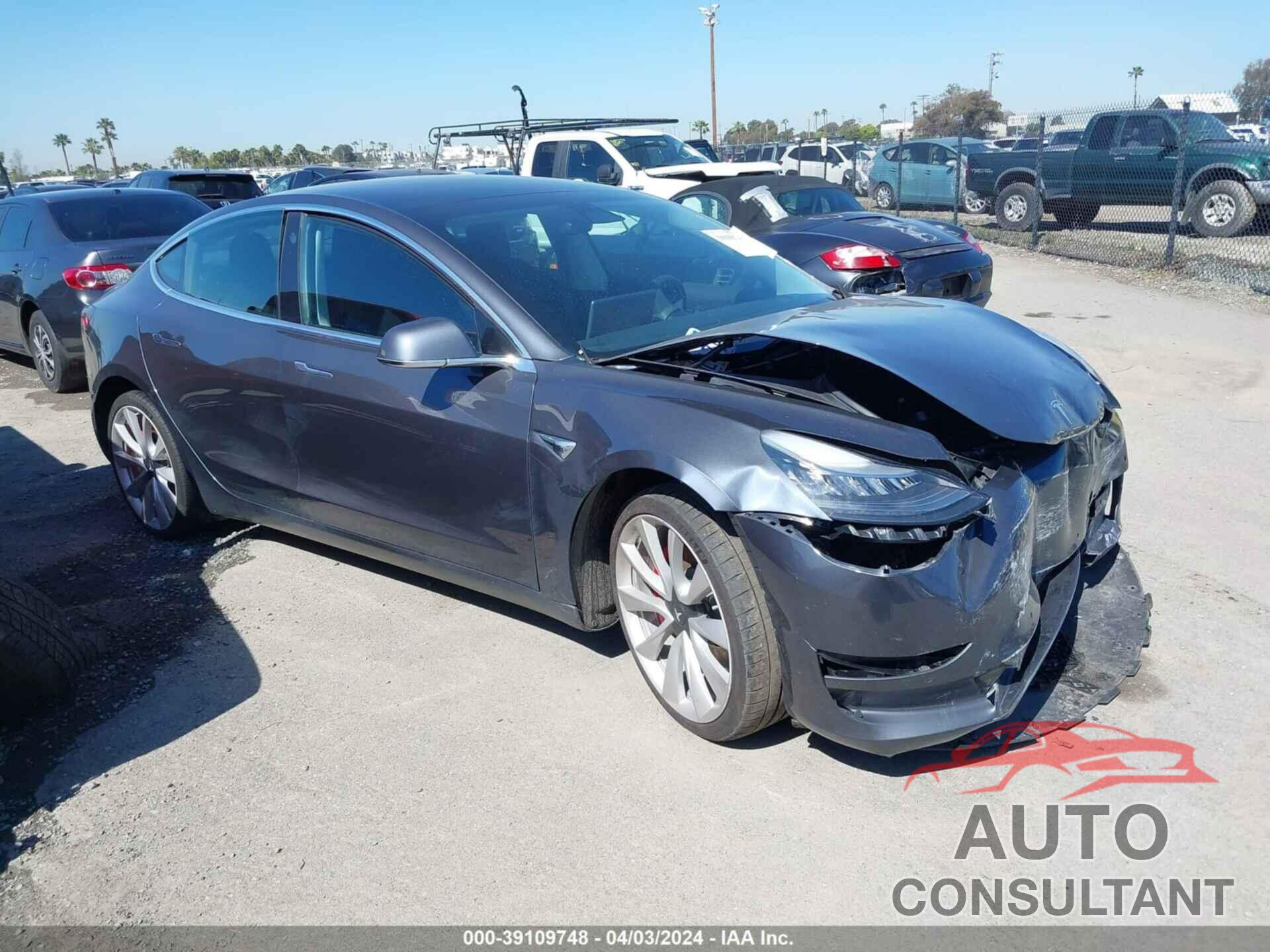 TESLA MODEL 3 2019 - 5YJ3E1EB6KF392887