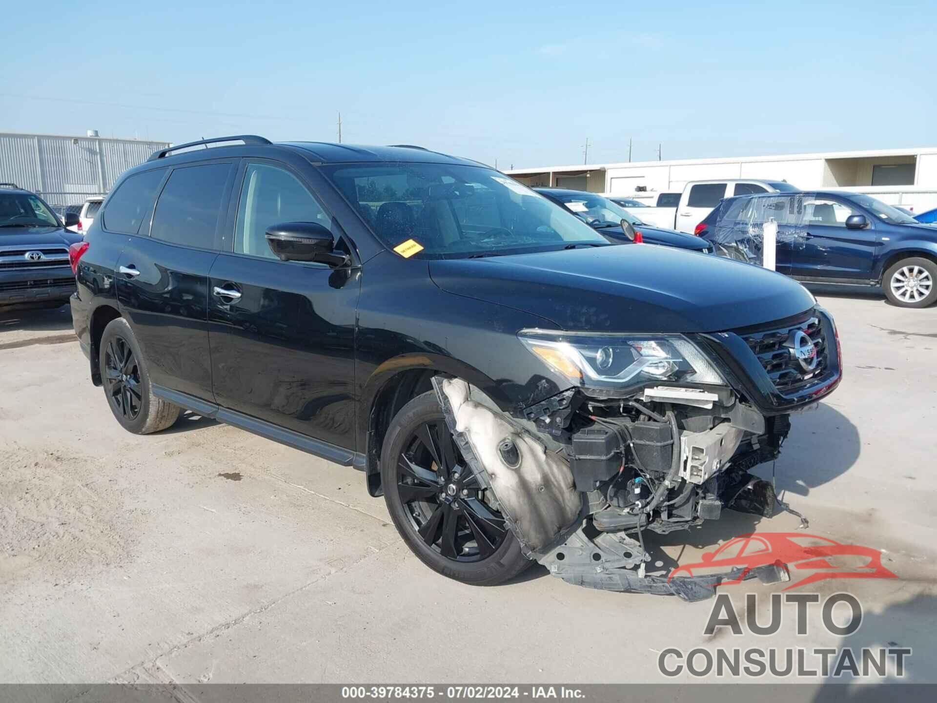 NISSAN PATHFINDER 2018 - 5N1DR2MN8JC647329