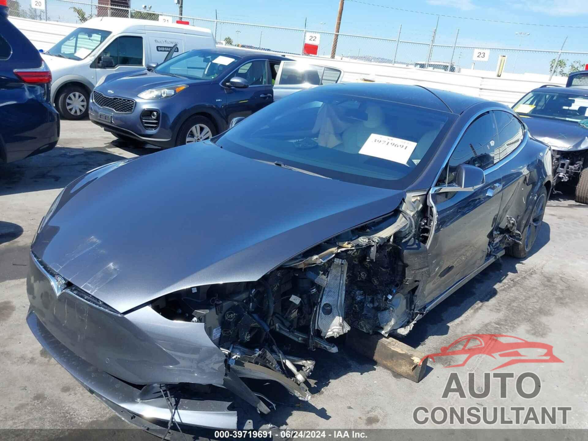 TESLA MODEL S 2021 - 5YJSA1E20MF425327