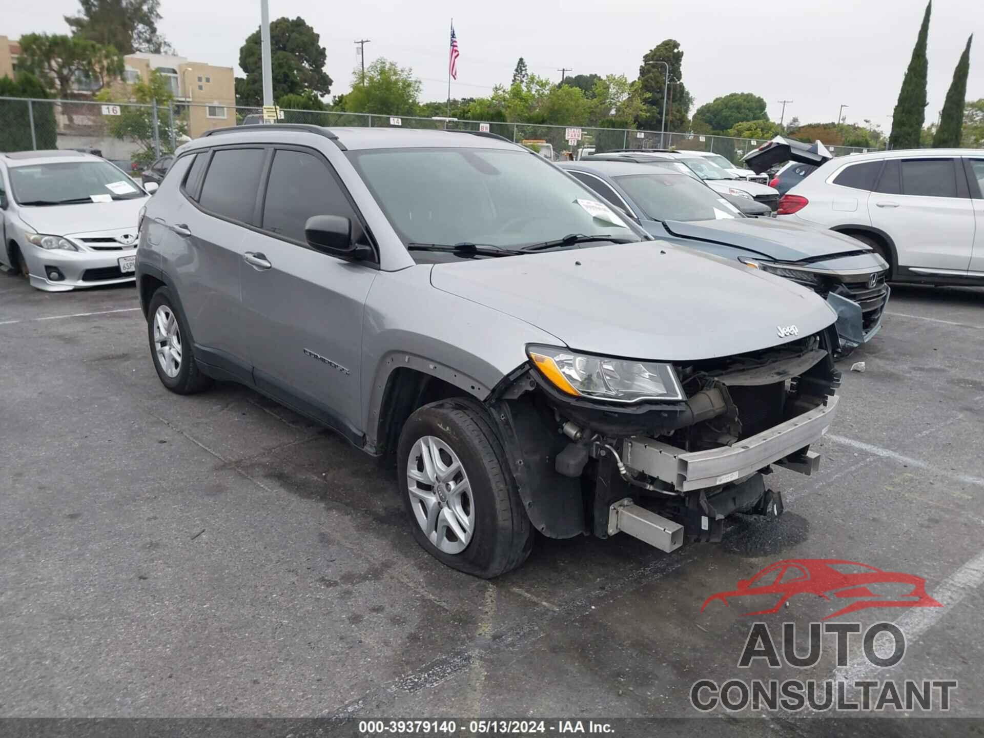 JEEP COMPASS 2018 - 3C4NJCAB3JT469480