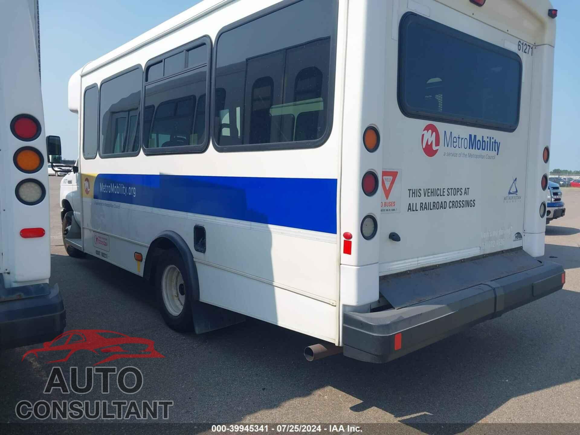 FORD E-450 CUTAWAY 2017 - 1FDFE4FS9HDC35380
