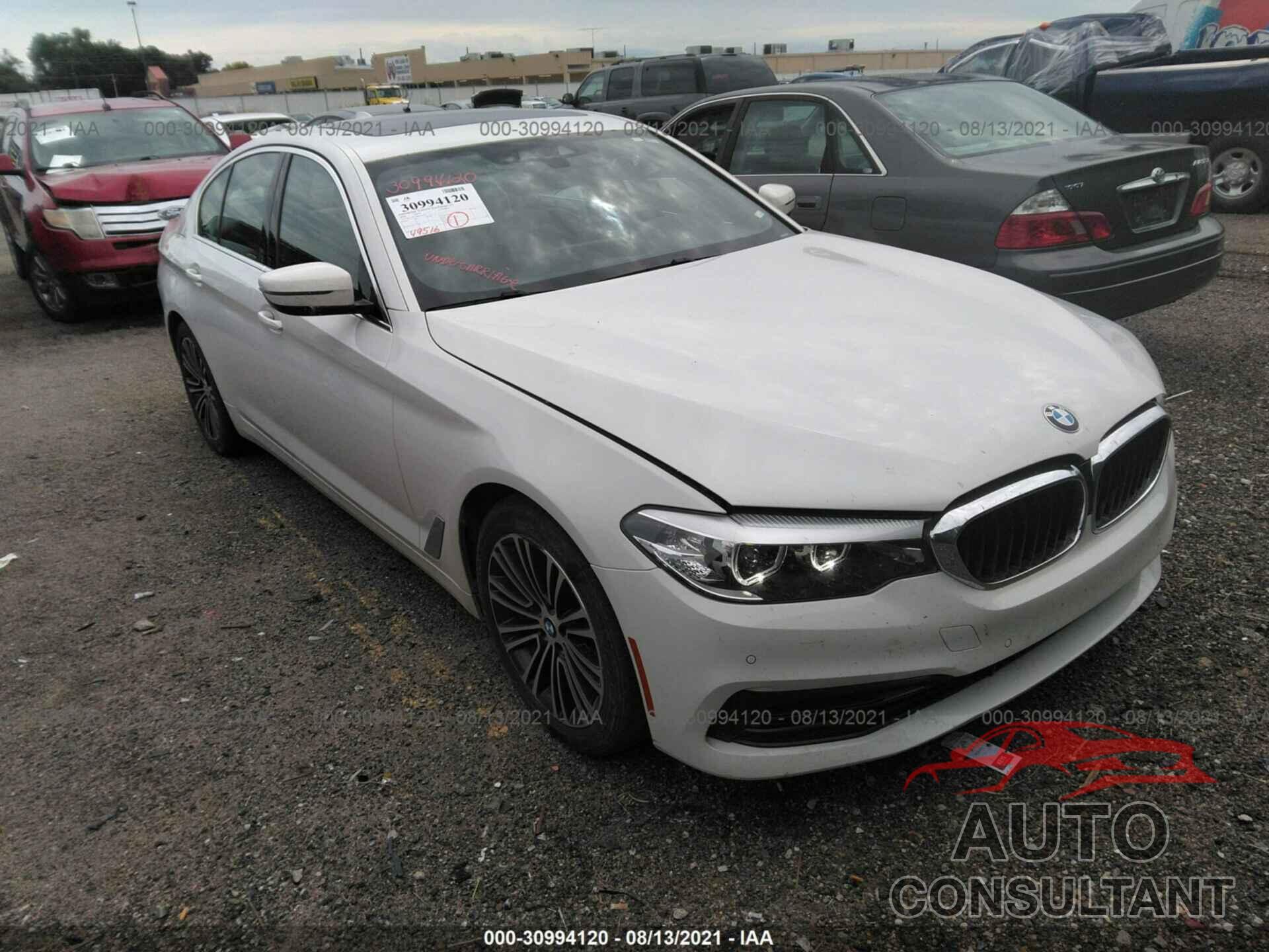 BMW 5 SERIES 2019 - WBAJA5C55KBX87540