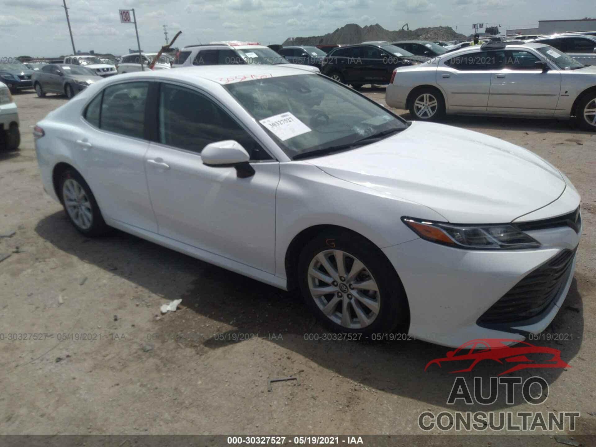 TOYOTA CAMRY 2019 - 4T1B11HK4KU801006