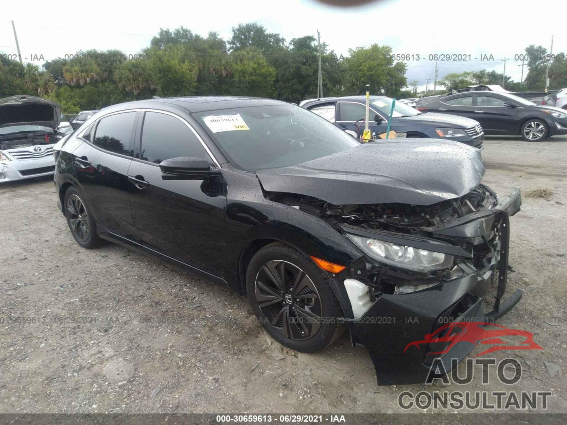 HONDA CIVIC HATCHBACK 2017 - SHHFK7H87HU219511