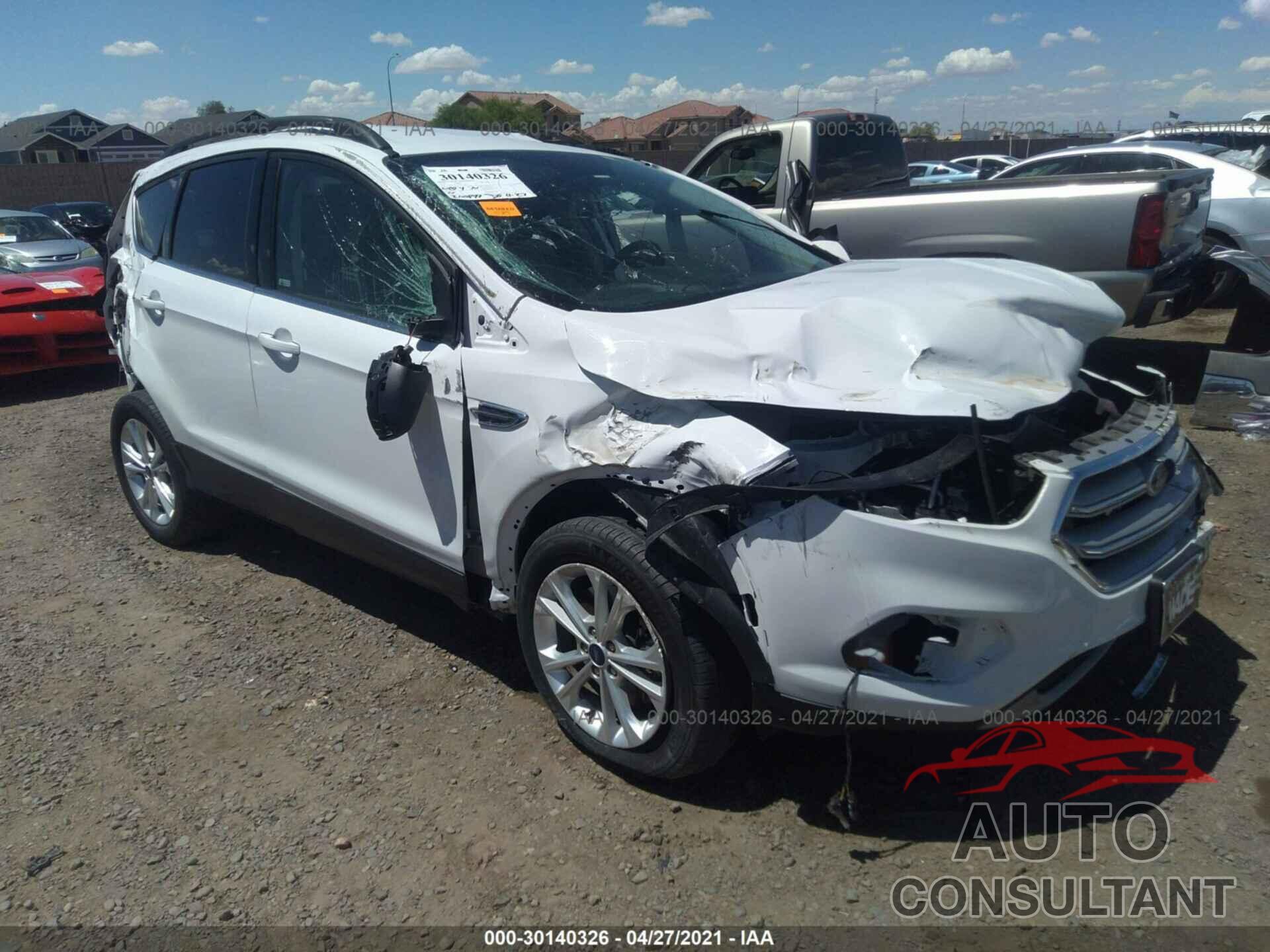 FORD ESCAPE 2018 - 1FMCU9GD9JUB17578