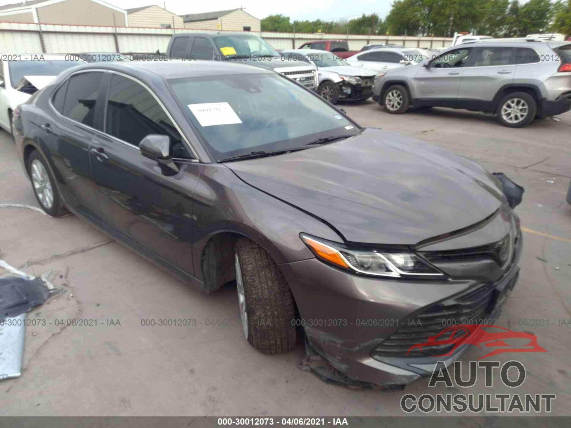 TOYOTA CAMRY 2019 - 4T1B11HKXKU195128