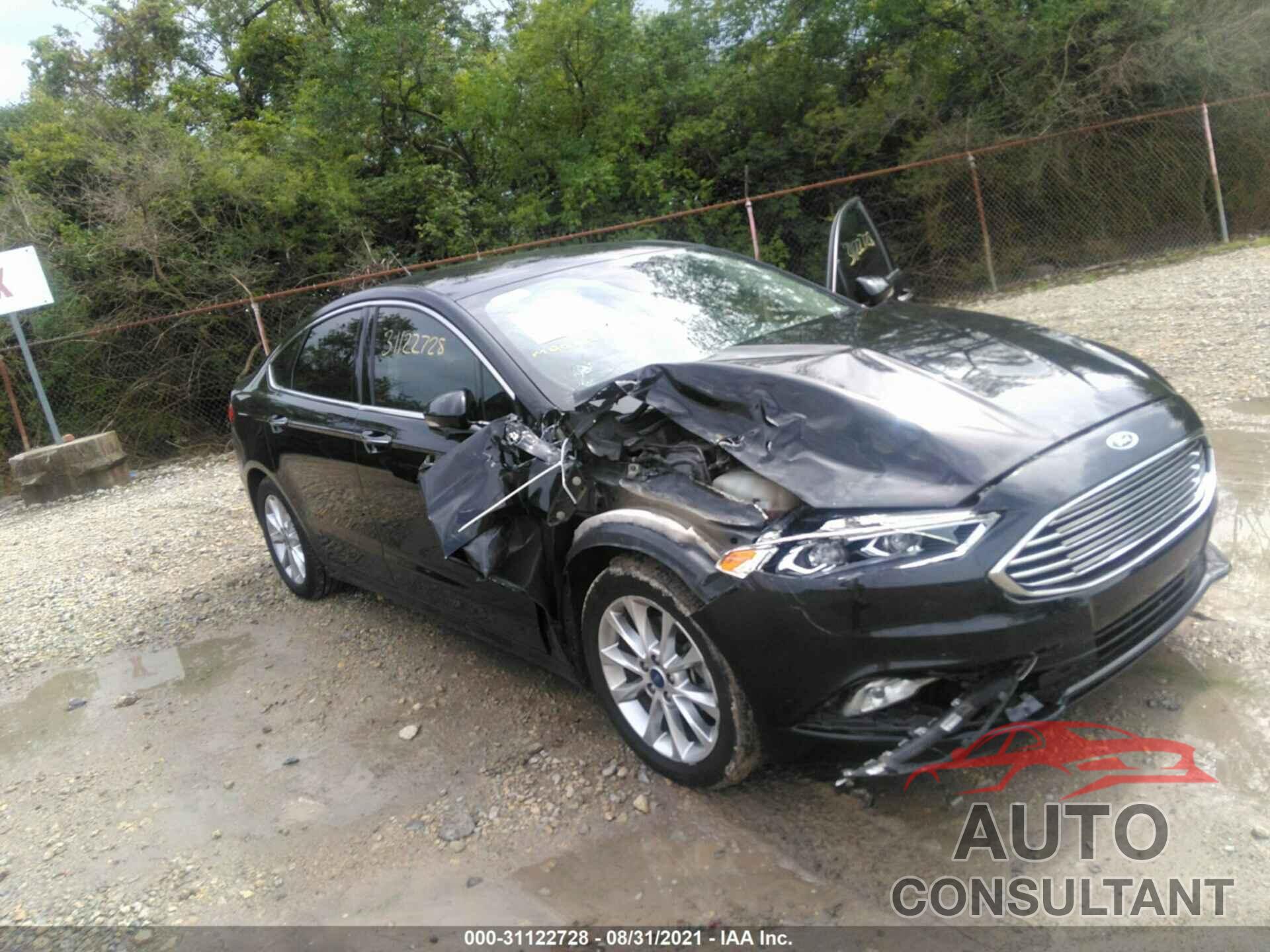 FORD FUSION 2017 - 3FA6P0LU8HR260586