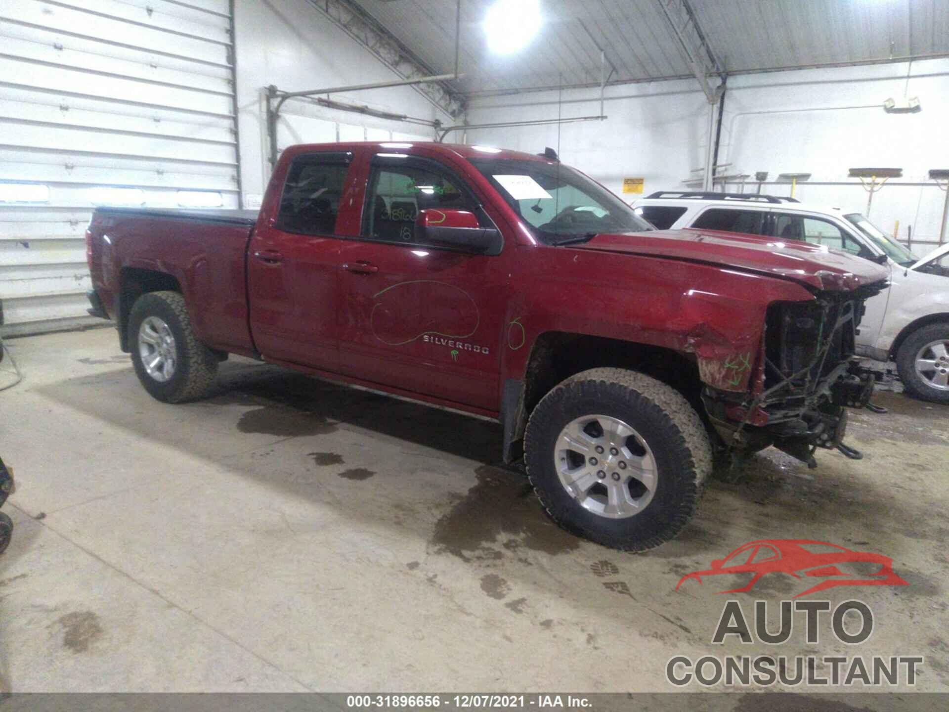 CHEVROLET SILVERADO 1500 2018 - 1GCVKREC9JZ155019