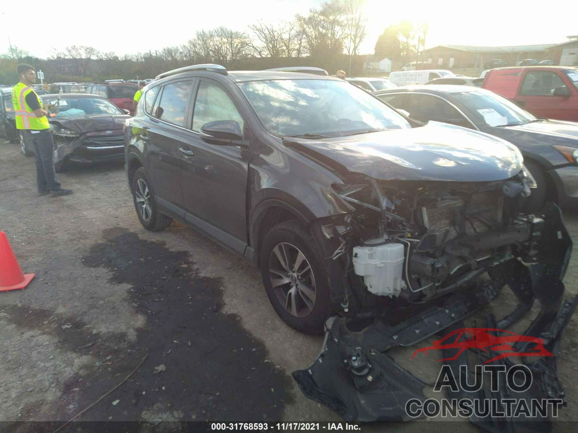 TOYOTA RAV4 2016 - JTMWFREV5GJ095158