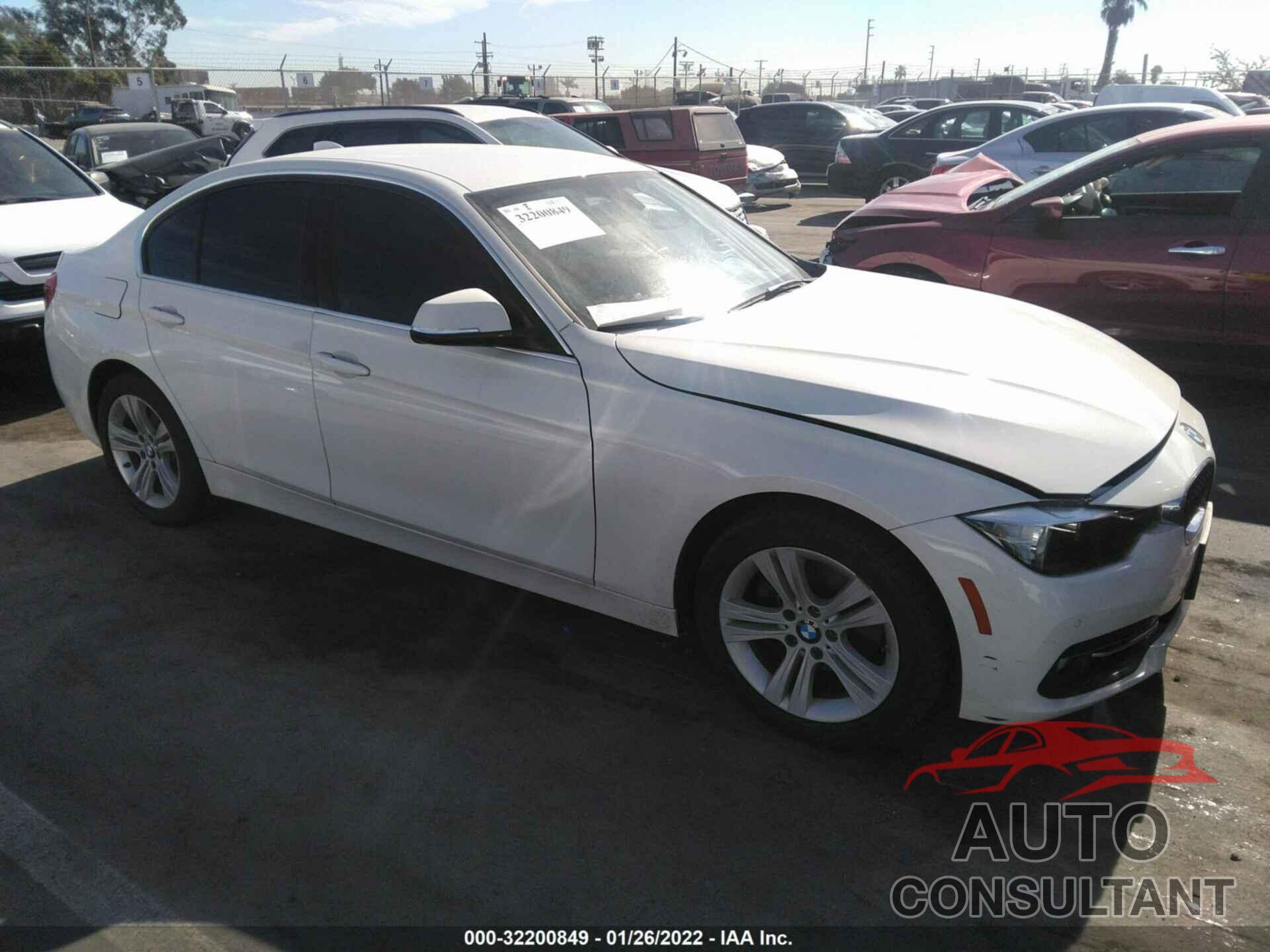 BMW 3 SERIES 2017 - WBA8B9G54HNU48515