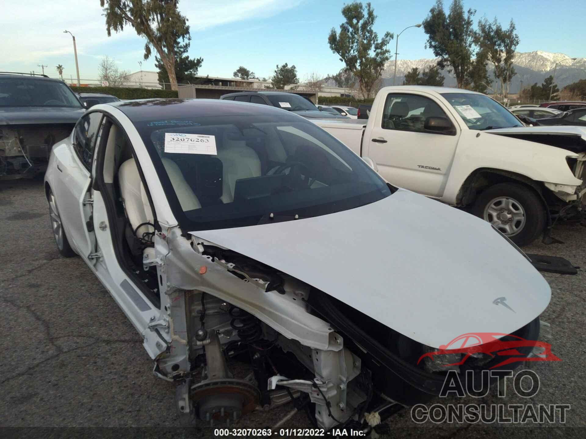 TESLA MODEL 3 2018 - 5YJ3E1EA8JF169479