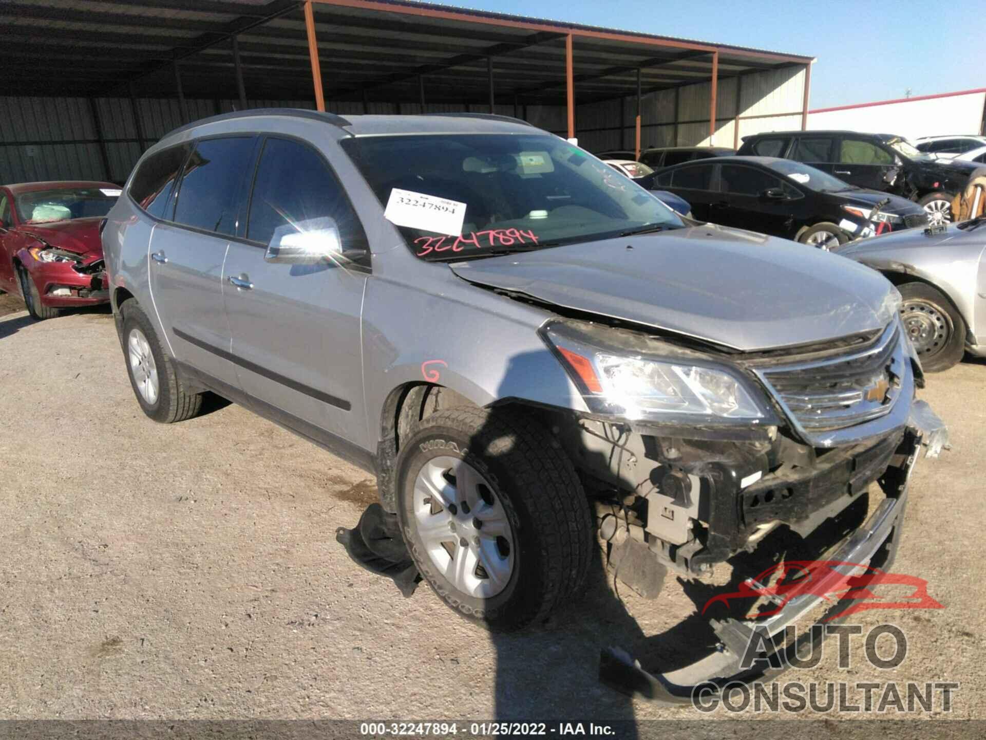 CHEVROLET TRAVERSE 2017 - 1GNKRFEDXHJ301112