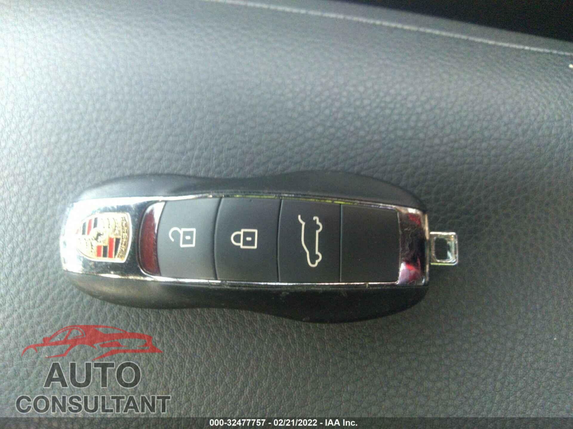 PORSCHE MACAN 2021 - WP1AA2A58MLB06366
