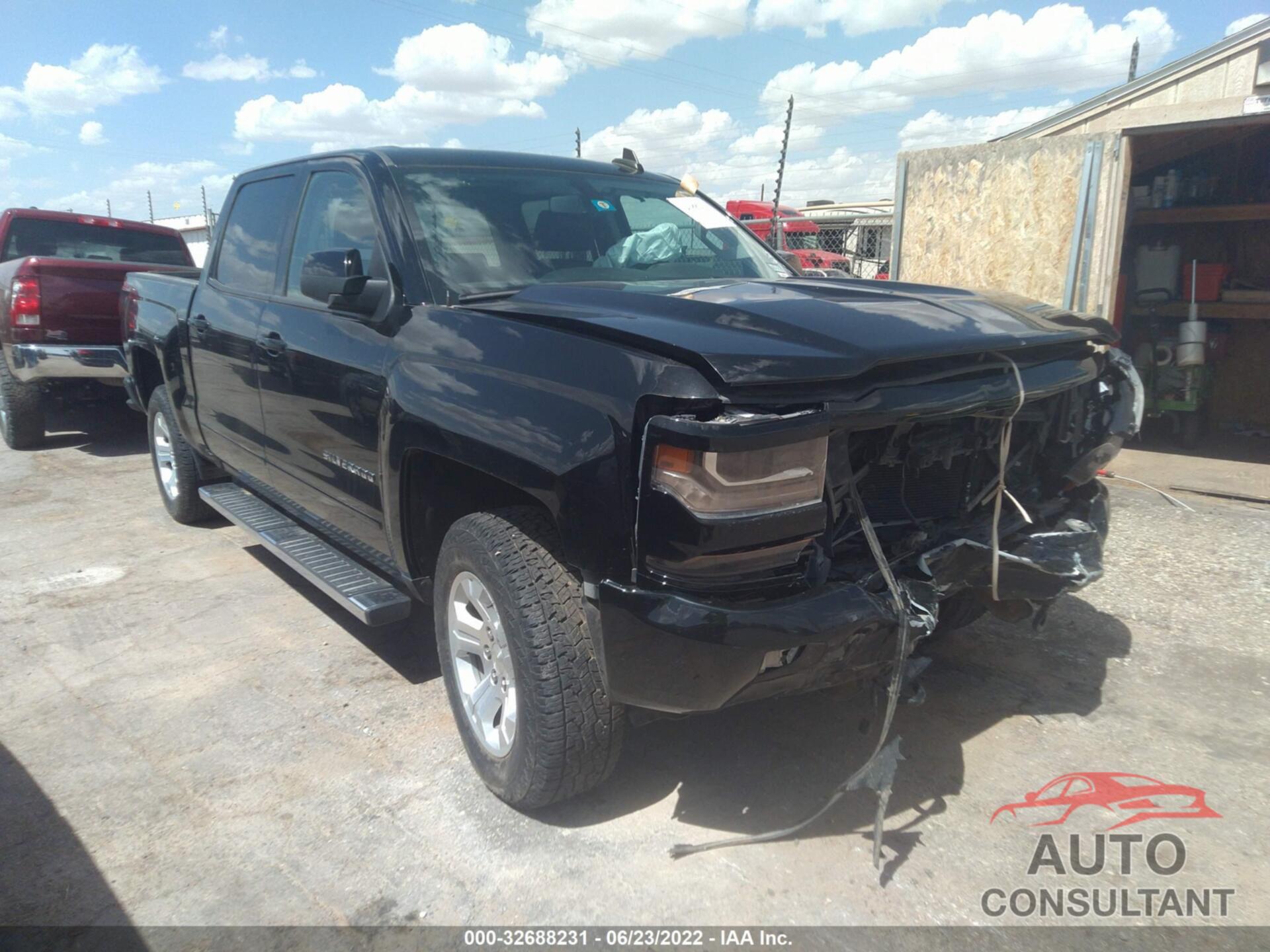 CHEVROLET SILVERADO 1500 2017 - 3GCUKREC5HG404924