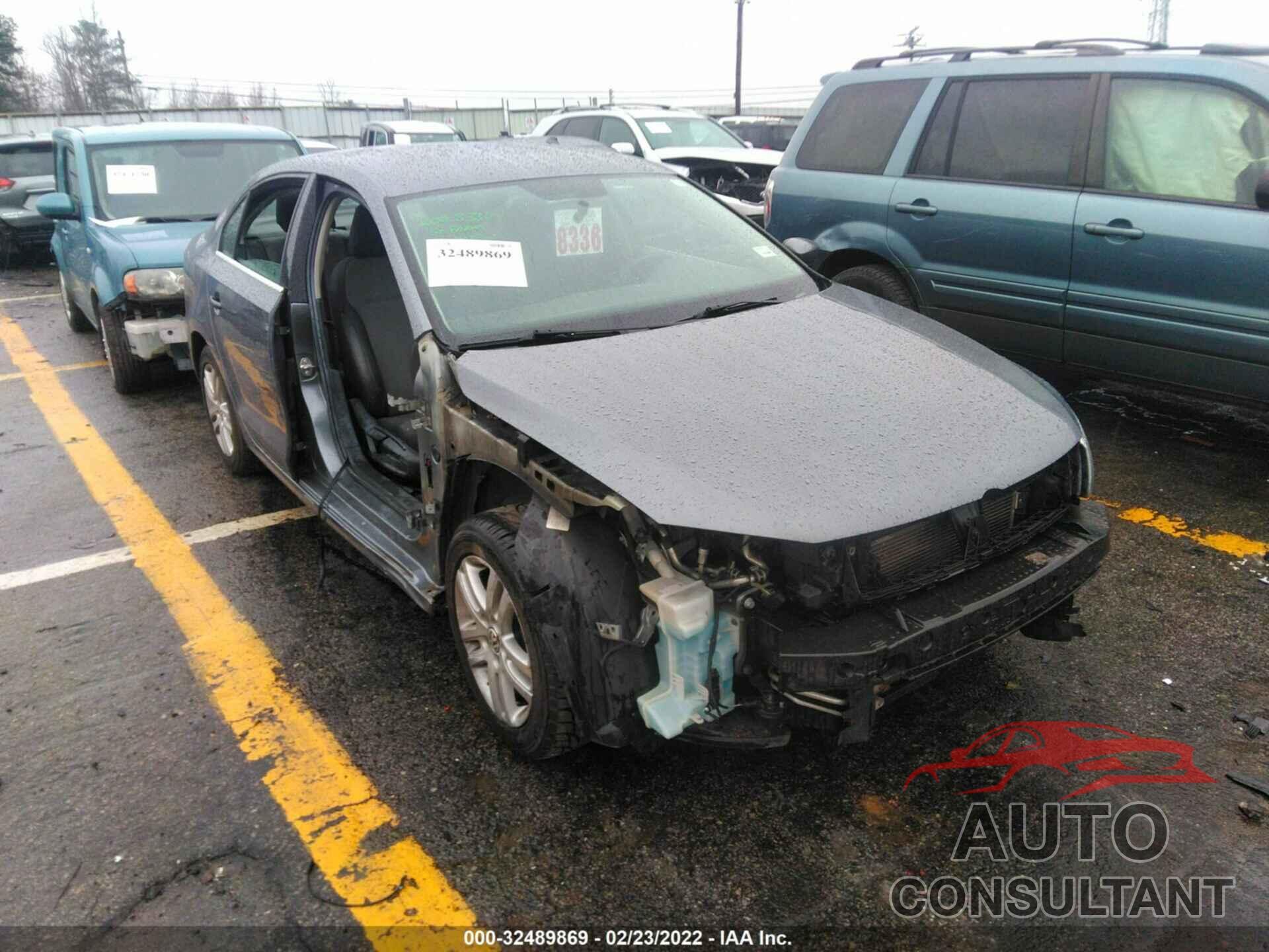 VOLKSWAGEN JETTA 2017 - 3VW2B7AJ3HM311155