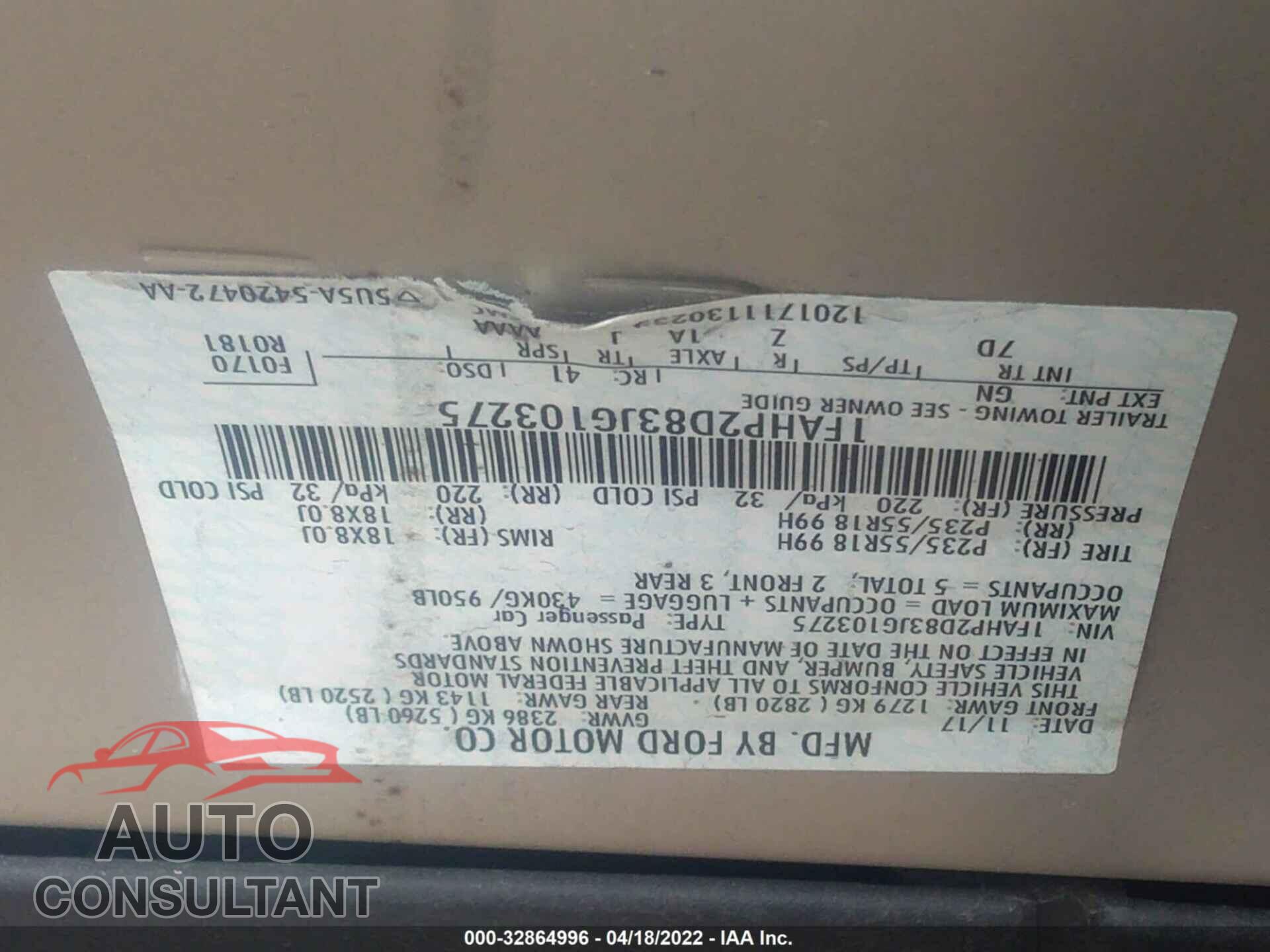 FORD TAURUS 2018 - 1FAHP2D83JG103275