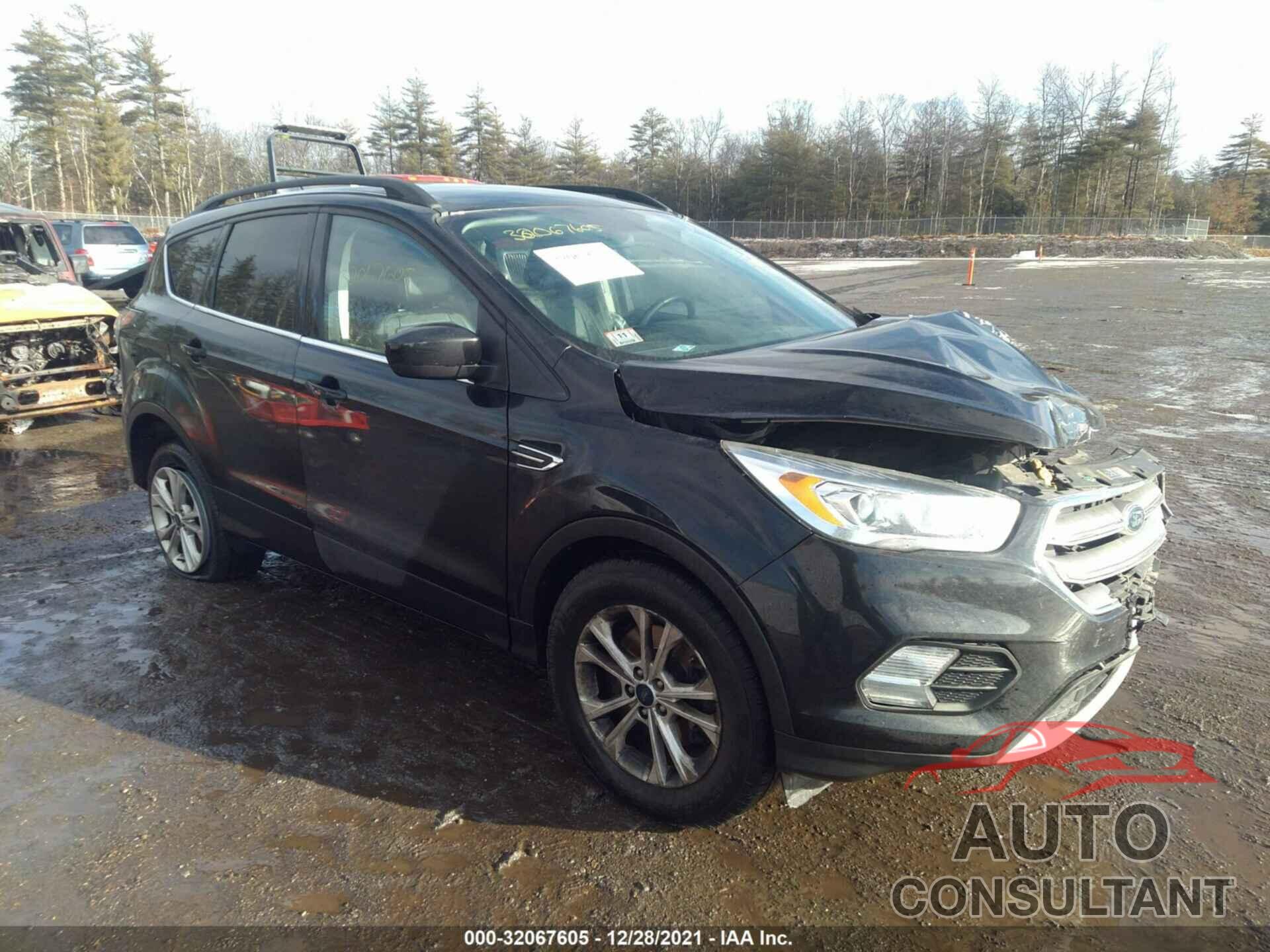 FORD ESCAPE 2017 - 1FMCU9GD5HUA16273