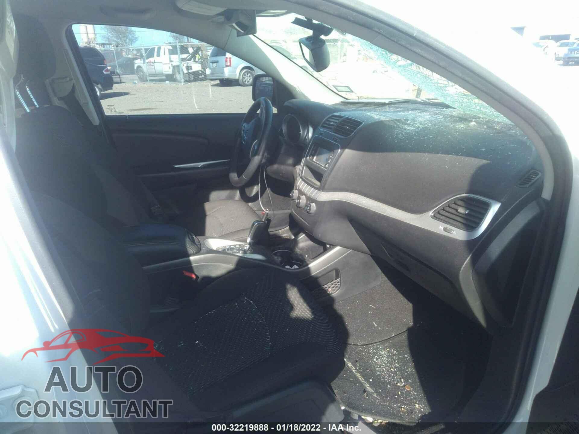 DODGE JOURNEY 2017 - 3C4PDCAB9HT577578