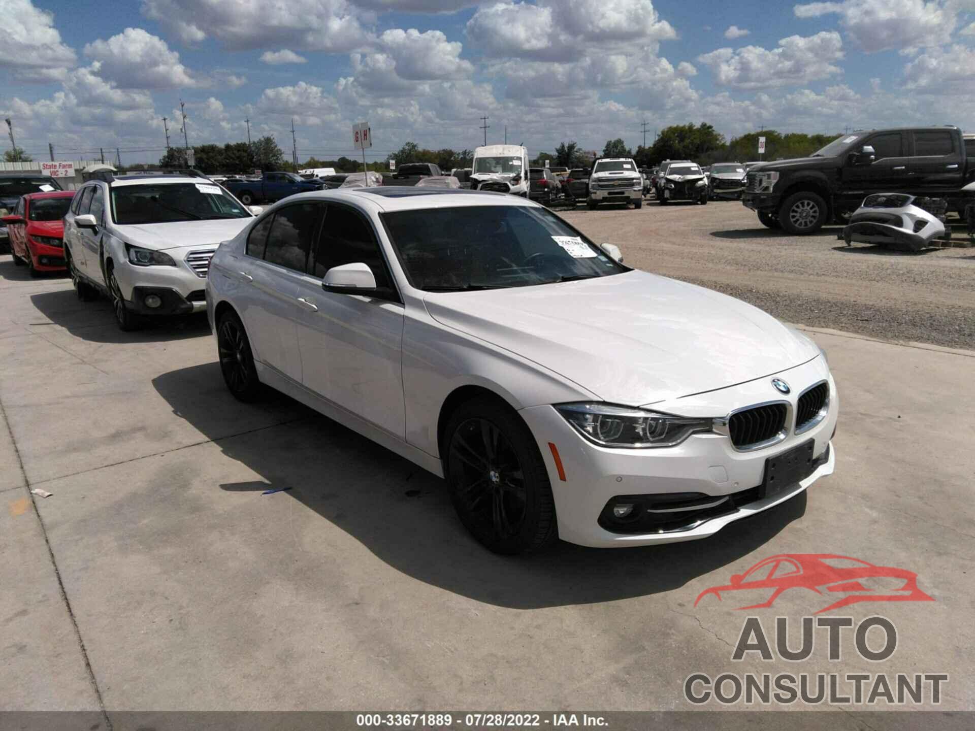 BMW 3 SERIES 2017 - WBA8B9G59HNU50499