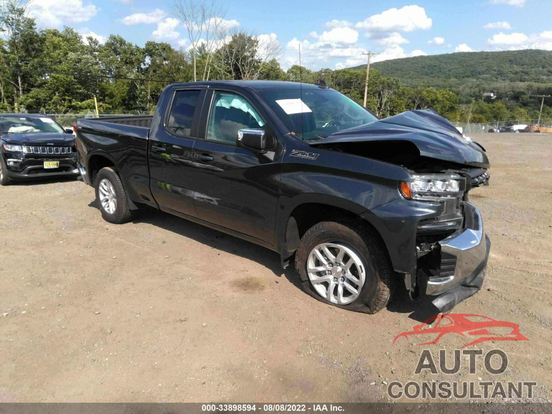 CHEVROLET SILVERADO 1500 2020 - 1GCRYDED7LZ329524
