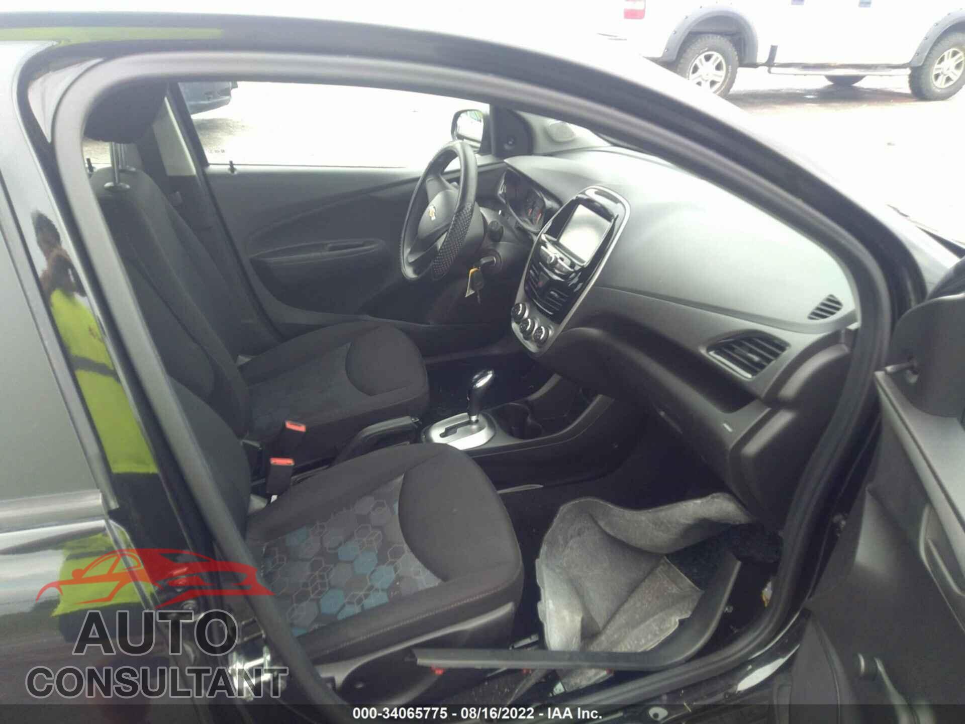 CHEVROLET SPARK 2018 - KL8CB6SAXJC480394