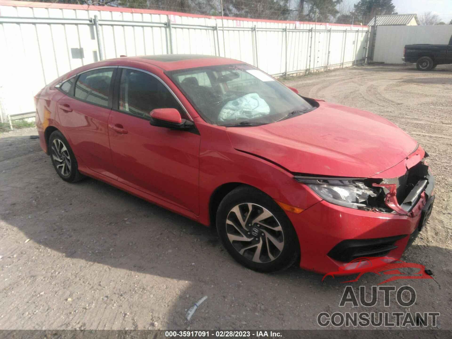 HONDA CIVIC 2018 - 2HGFC2F70JH523843