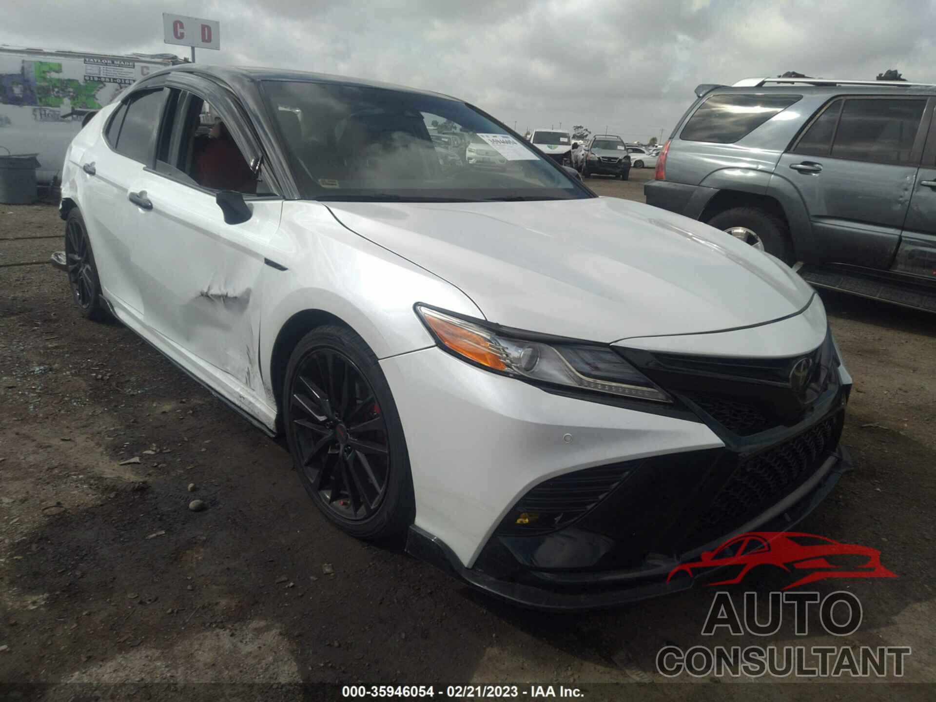 TOYOTA CAMRY 2018 - 4T1BZ1HK7JU008824