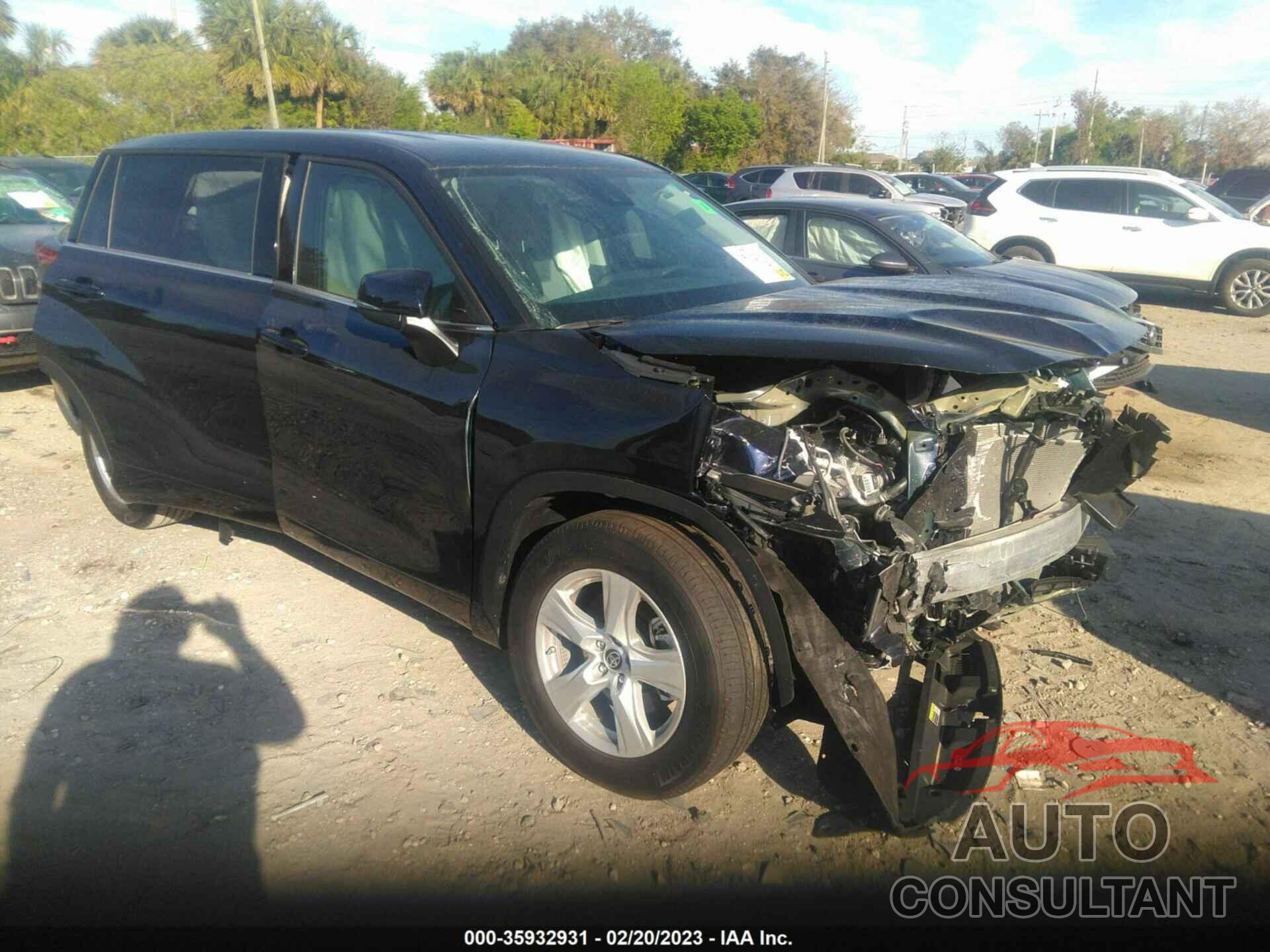 TOYOTA HIGHLANDER 2022 - 5TDCZRAH1NS546869