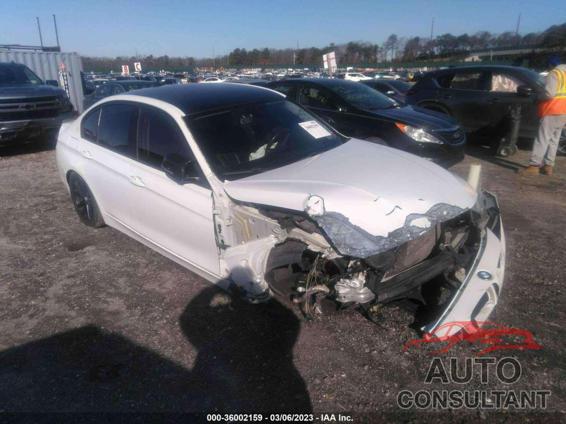 BMW 3 SERIES 2016 - WBA8E1G51GNT99782