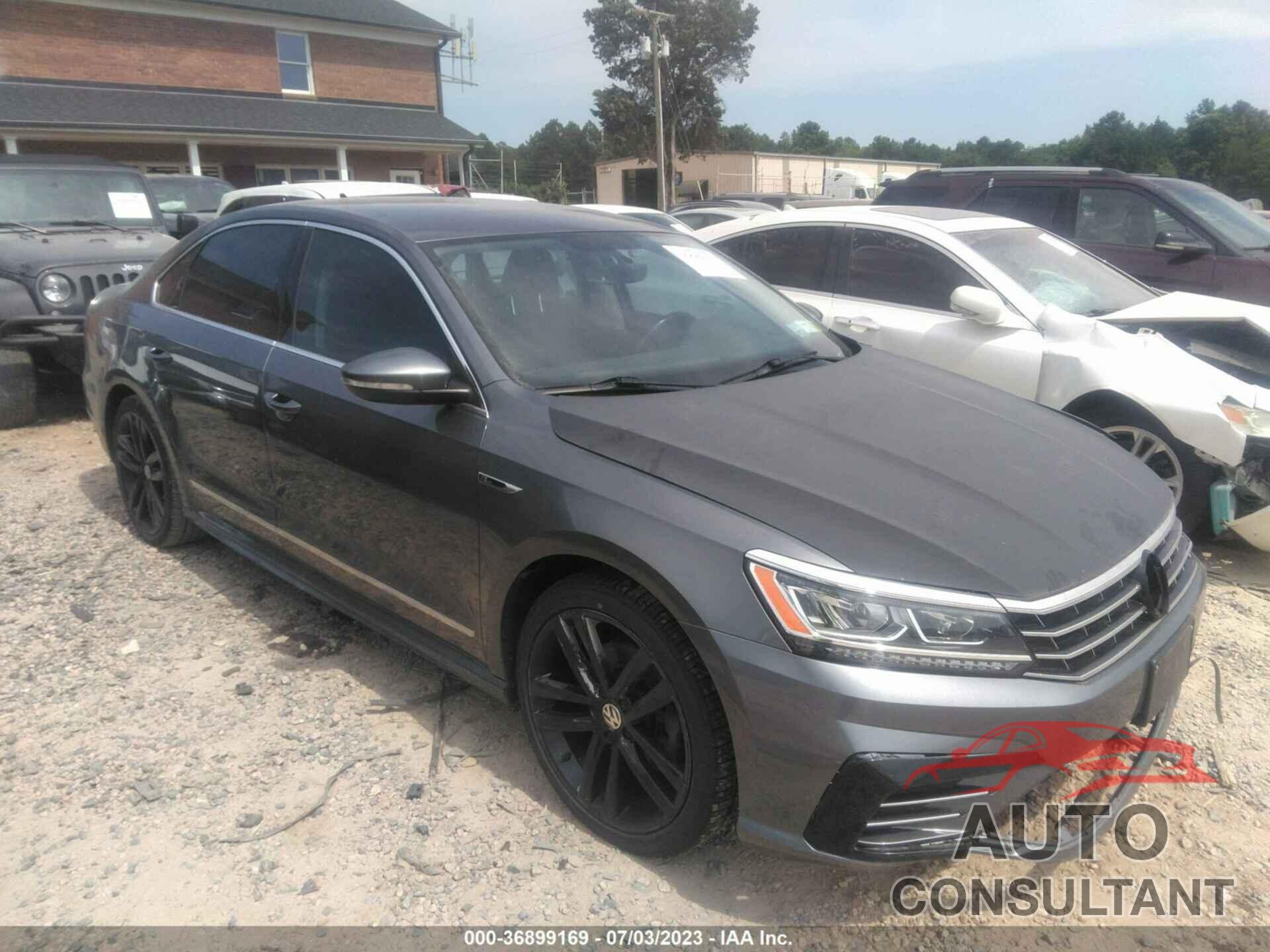 VOLKSWAGEN PASSAT 2017 - 1VWDT7A34HC071400