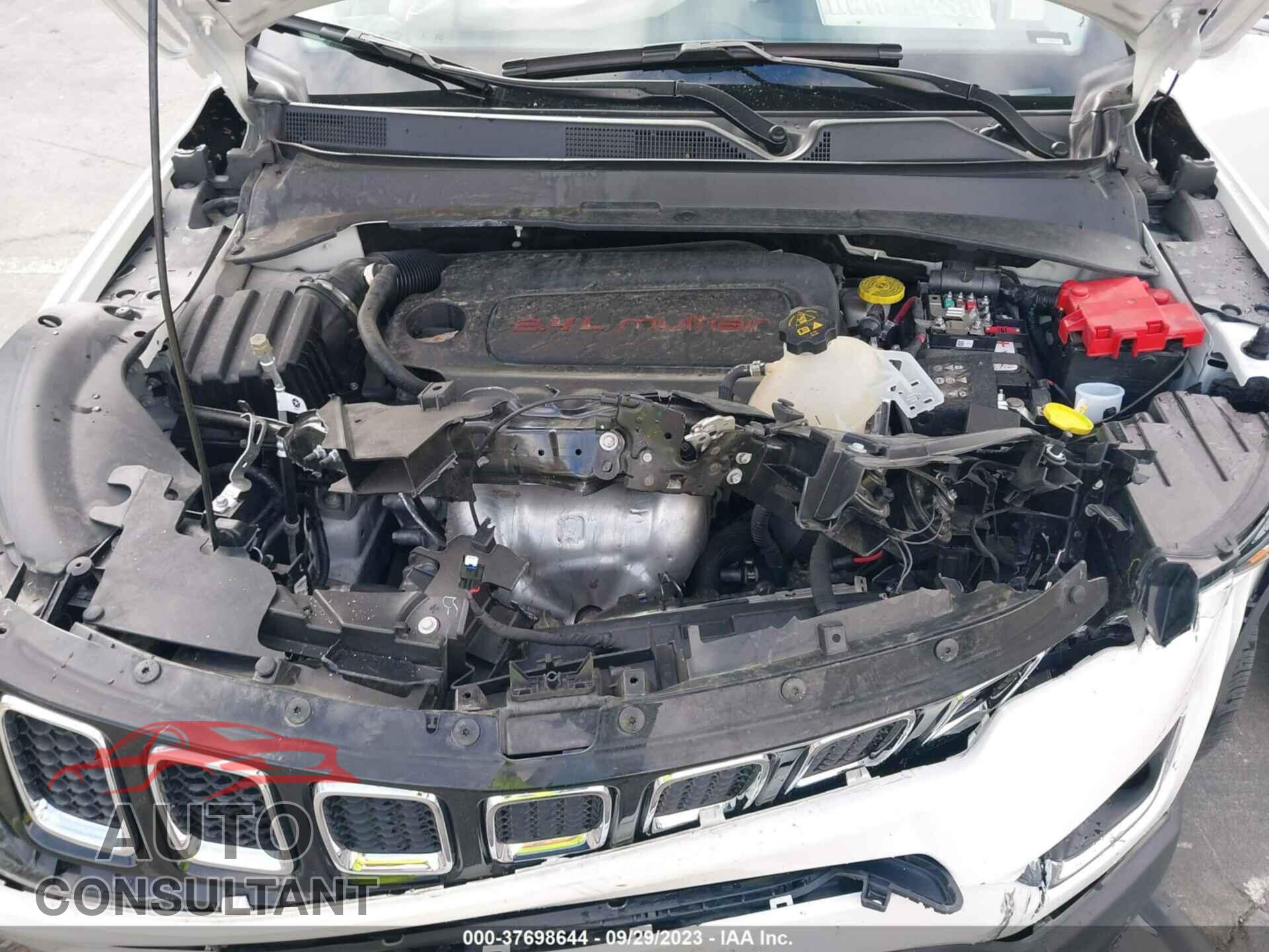 JEEP COMPASS 2020 - 3C4NJDCB1LT124177