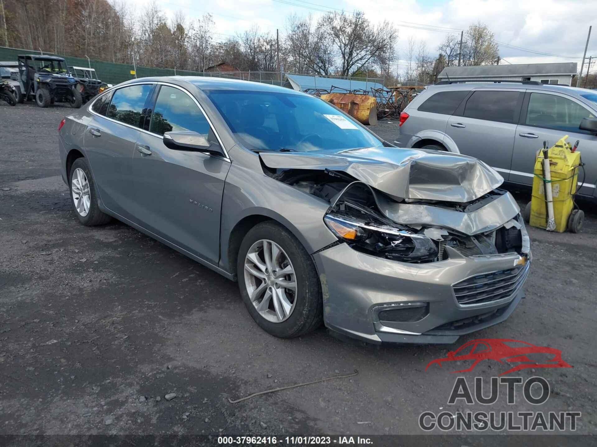 CHEVROLET MALIBU 2018 - 1G1ZD5ST1JF180225