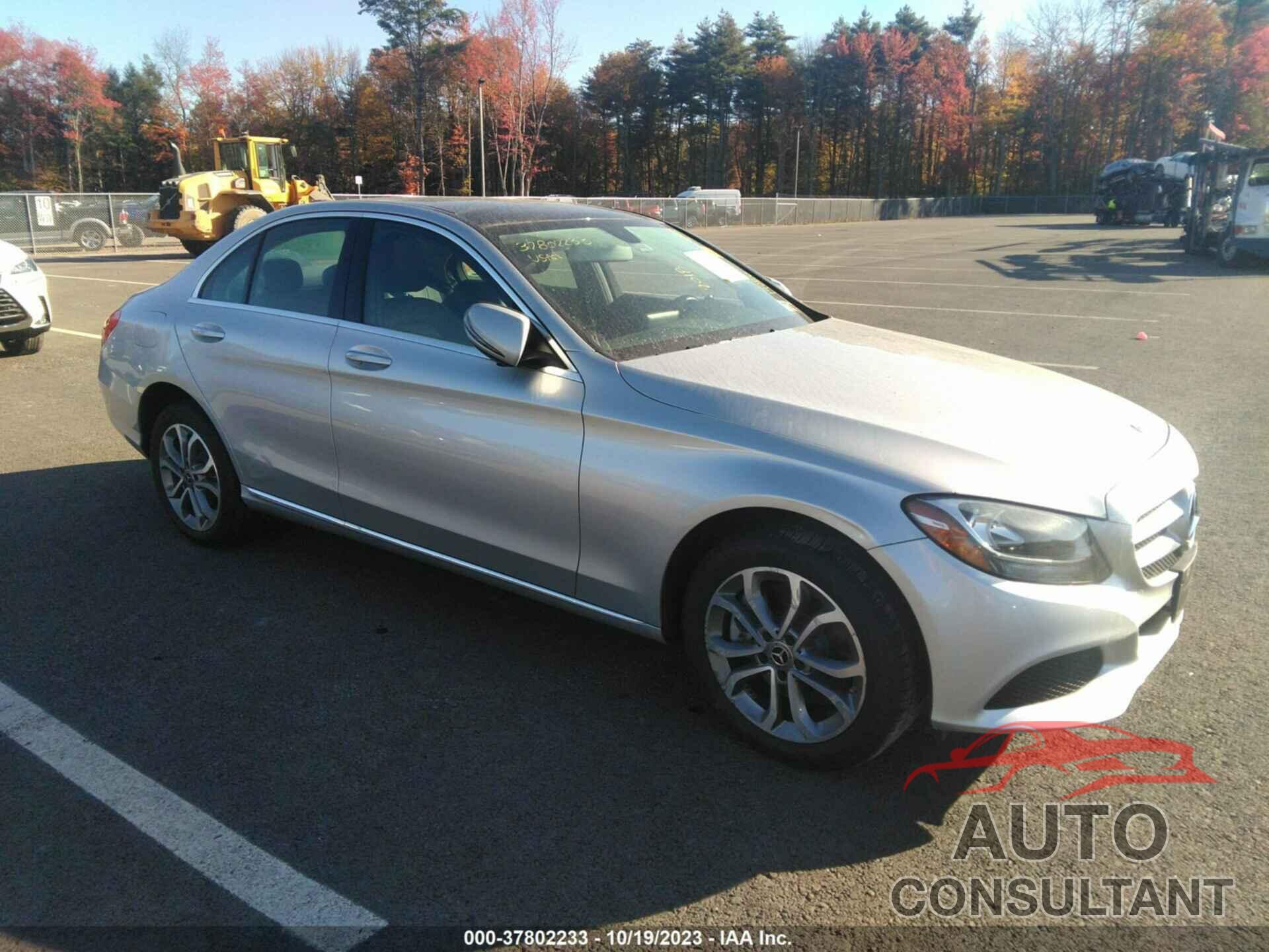 MERCEDES-BENZ C-CLASS 2018 - 55SWF4KB8JU259285