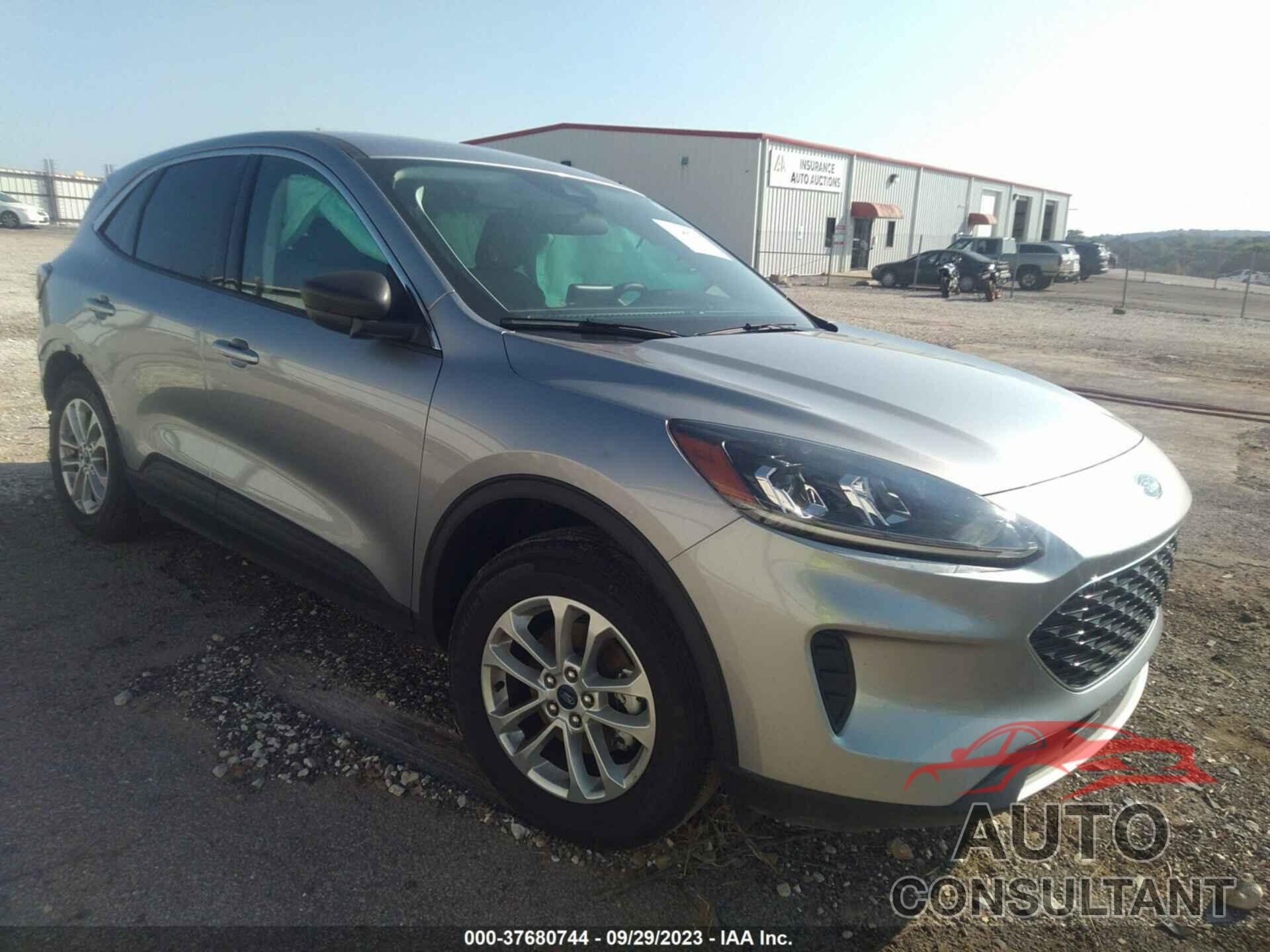 FORD ESCAPE 2022 - 1FMCU0G64NUB56694