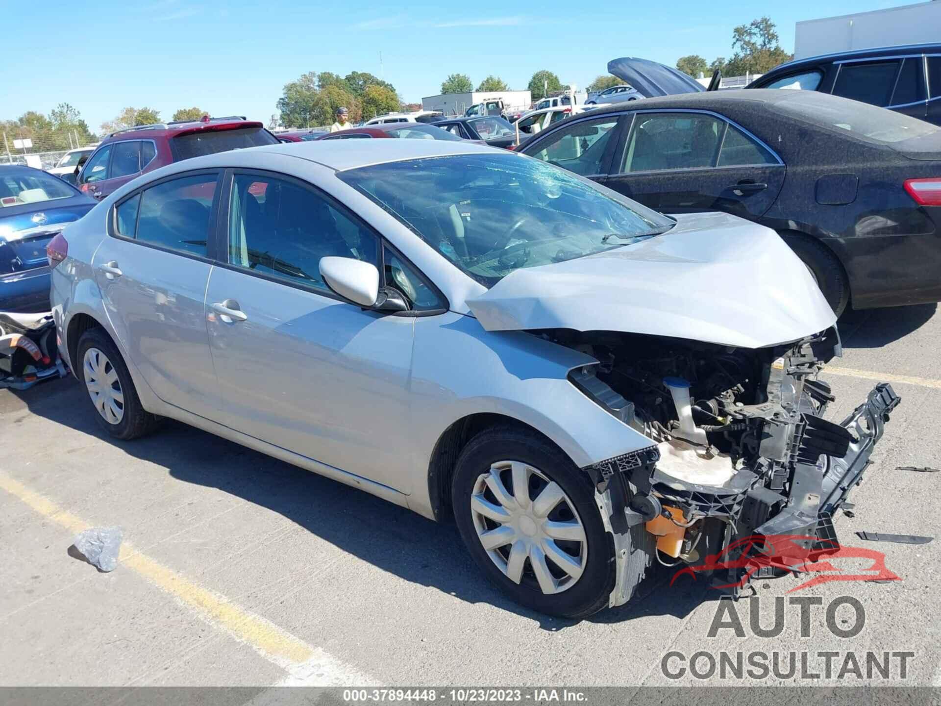 KIA FORTE 2018 - 3KPFK4A79JE281215