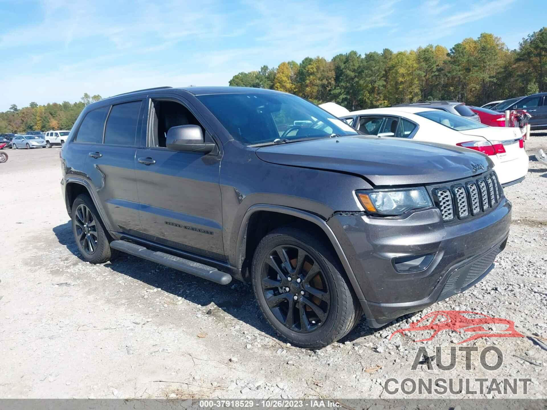 JEEP GRAND CHEROKEE 2018 - 1C4RJEAG3JC208628