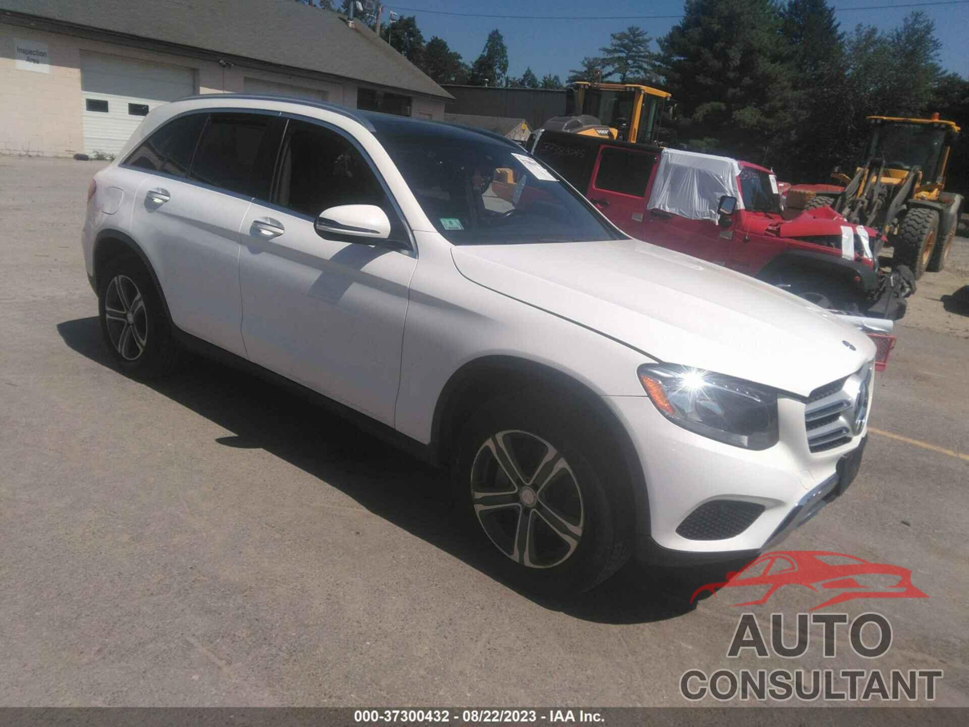 MERCEDES-BENZ GLC 300 2017 - WDC0G4KB6HF144267
