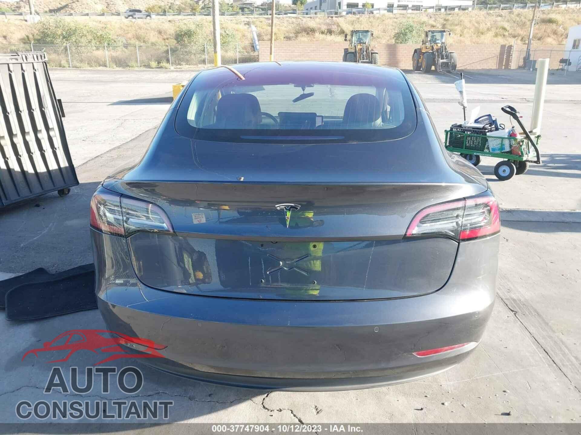 TESLA MODEL 3 2018 - 5YJ3E1EA7JF007763